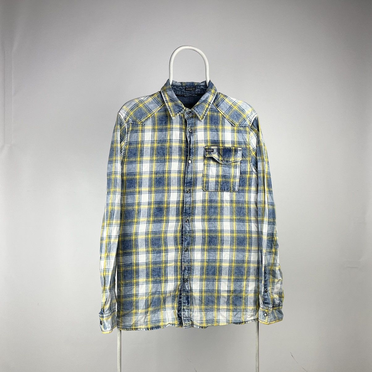 Guess Guess shirt overshot size Medium classic Size US M / EU 48-50 / 2 - 1 Thumbnail