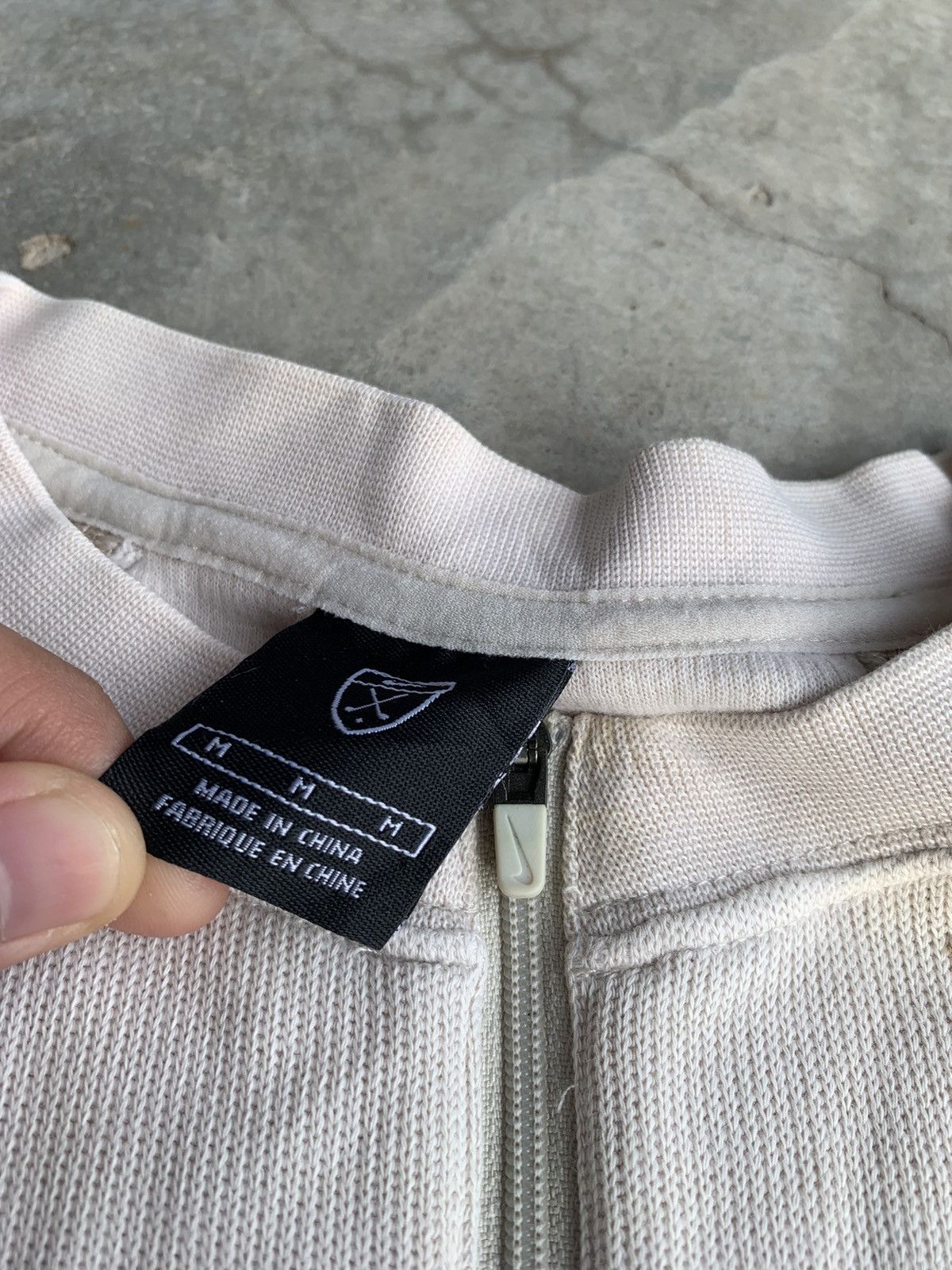 Nike Vintage Y2K Nike Embroided Logo Halfzip Sweatshirt Size US M / EU 48-50 / 2 - 5 Thumbnail