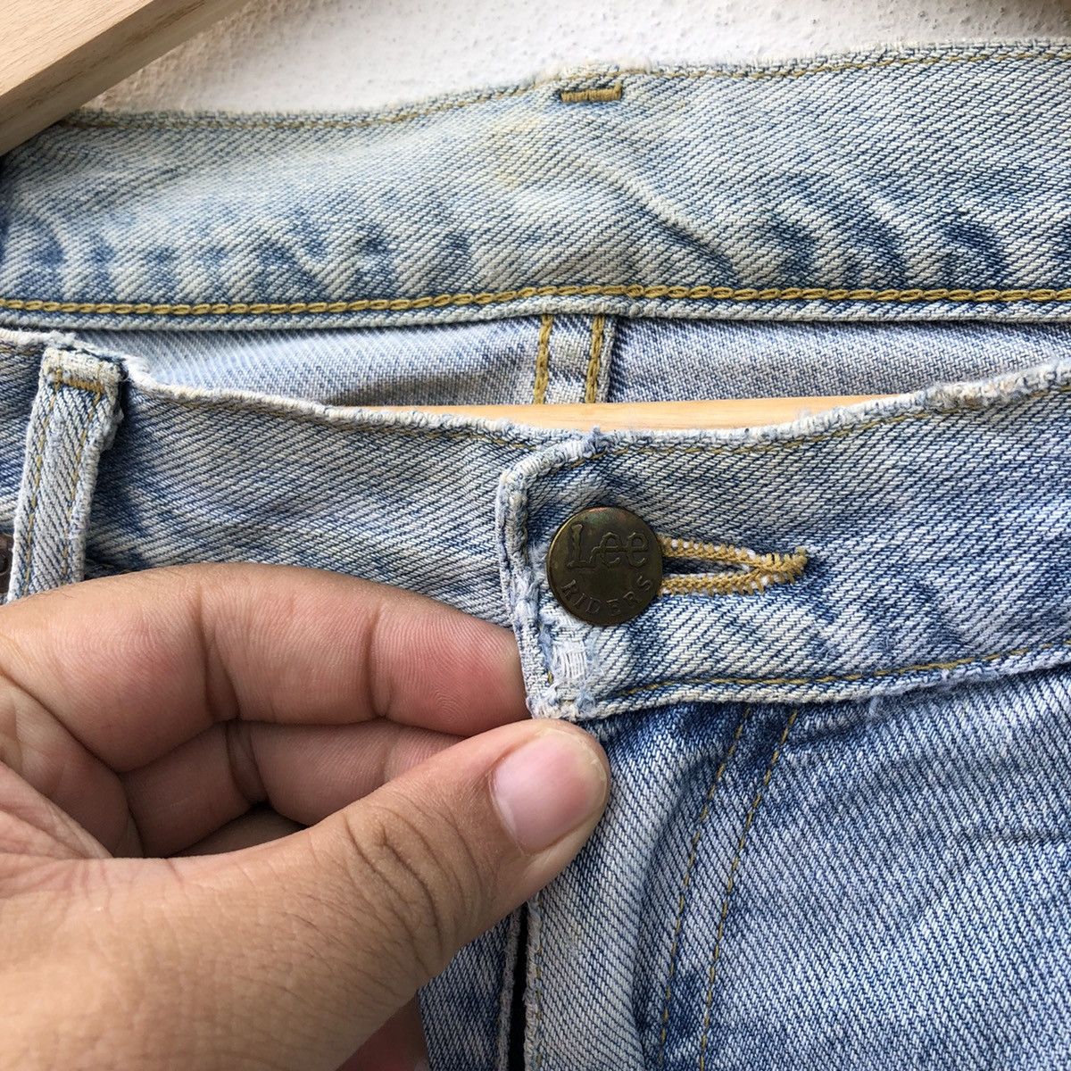 Lee VINTAGE LEE RIDERS DISTRESSED DENIM Size US 32 / EU 48 - 6 Thumbnail