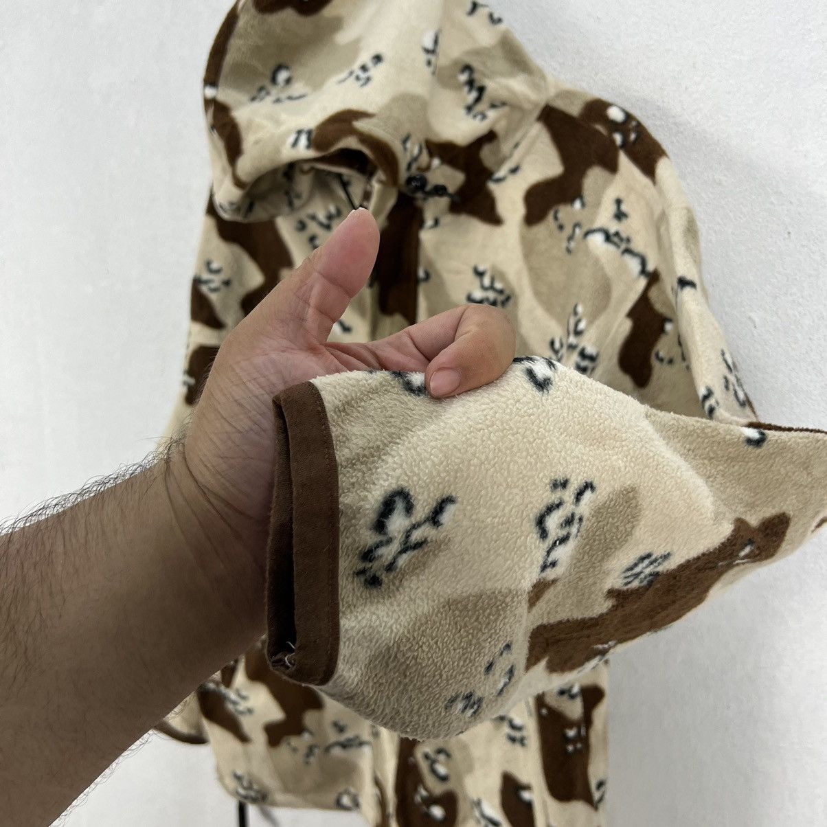 Japanese Brand VINTAGE ANCESTRESS HOODIE FLEECE COCO CHIP DESIGN Size US L / EU 52-54 / 3 - 7 Thumbnail