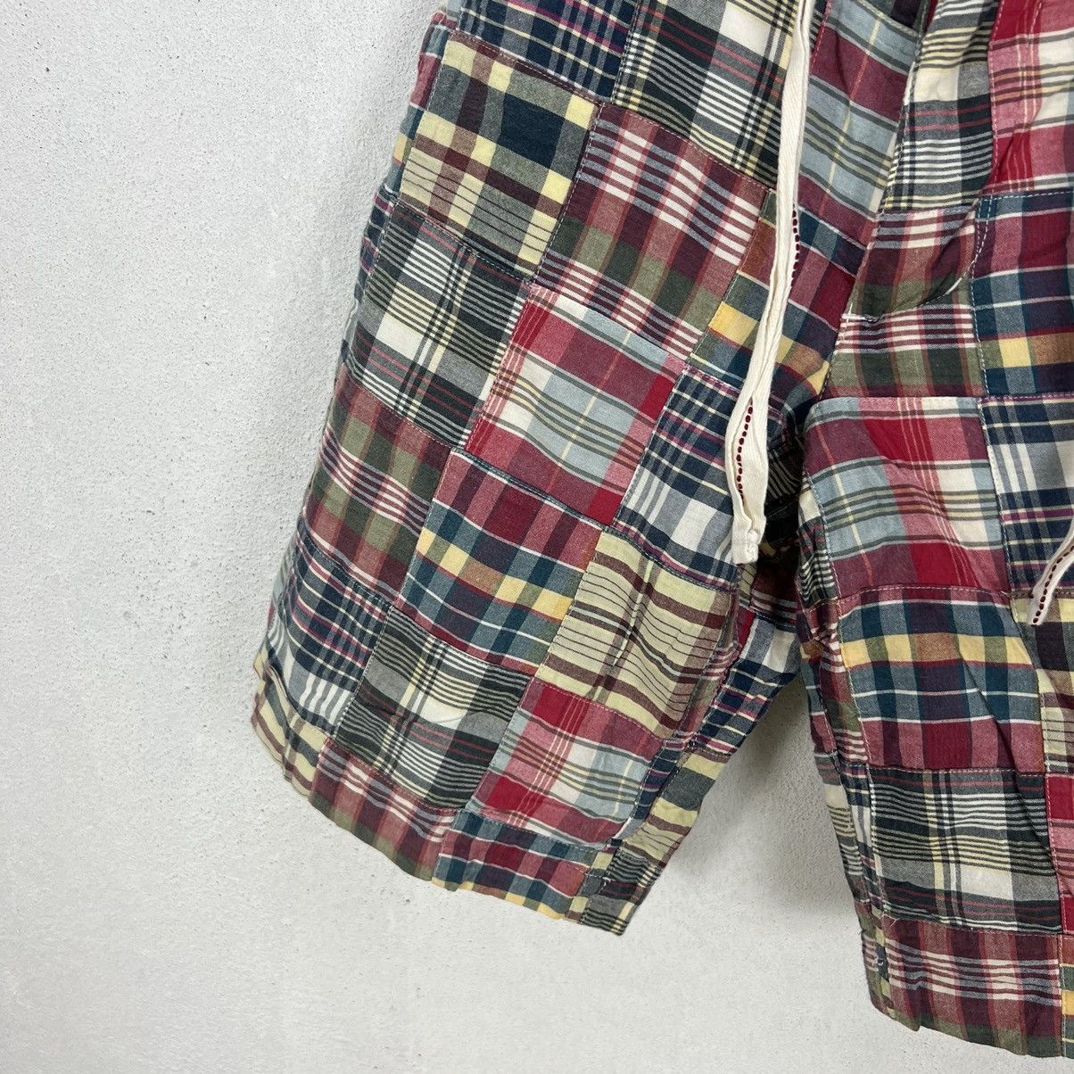 Japanese Brand VINTAGE BACK NUMBER JAPAN PATCH WORK DESIGN SHORTPANT Size US 30 / EU 46 - 4 Thumbnail