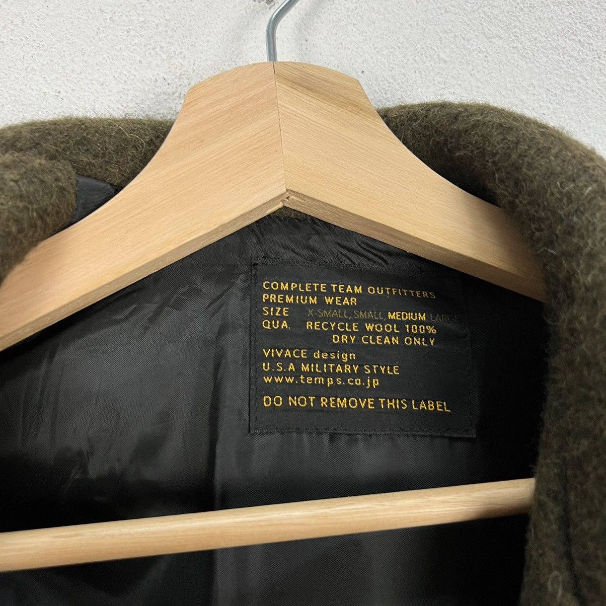 Japanese Brand VINTAGE WOOL JACKET VIVACE DESIGN USA MILITARY STYLE Size US M / EU 48-50 / 2 - 13 Thumbnail