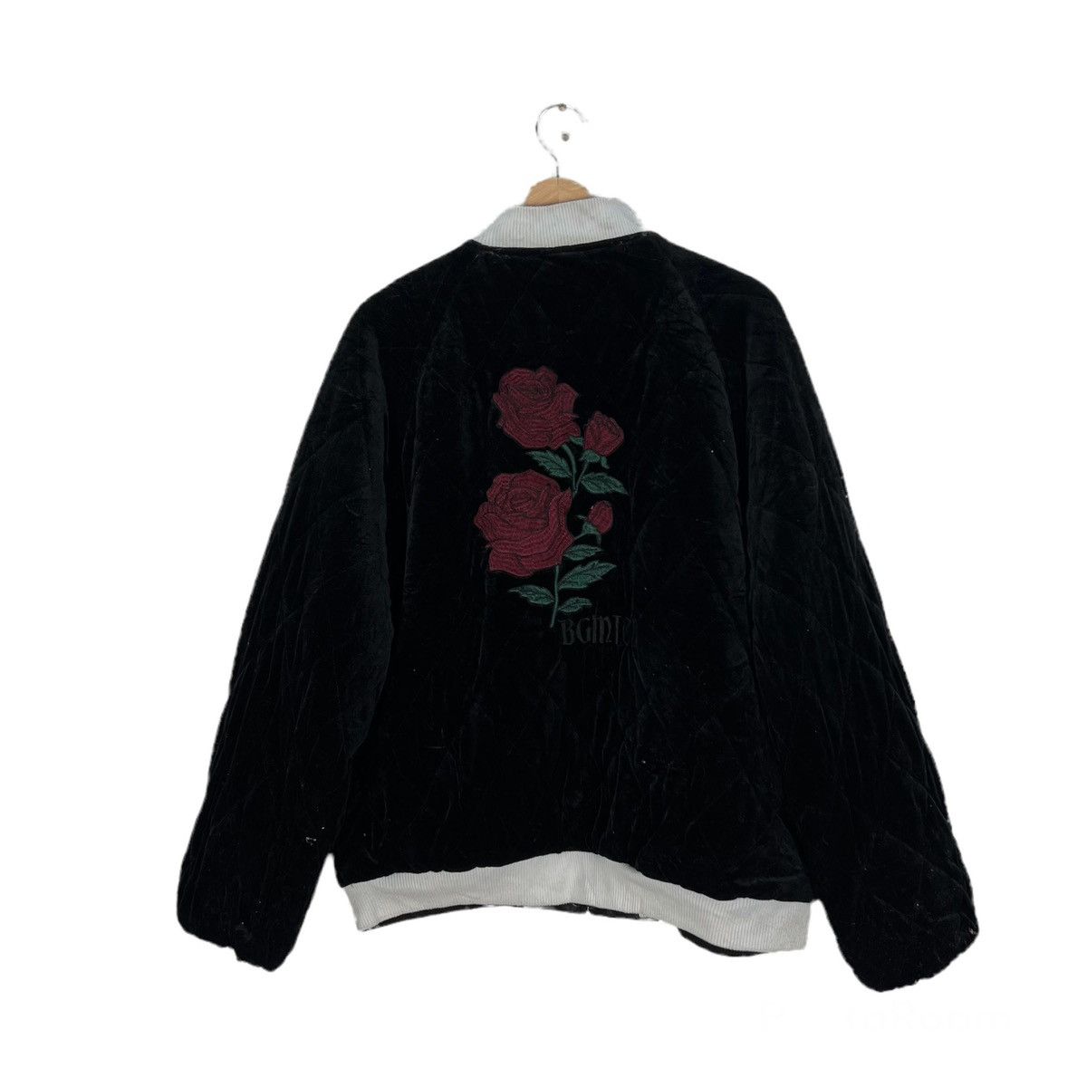Japanese Brand VINTAGE RASVOA REVERSIBLE VELVET JACKET BIG LOGO ROSE Size US M / EU 48-50 / 2 - 1 Thumbnail
