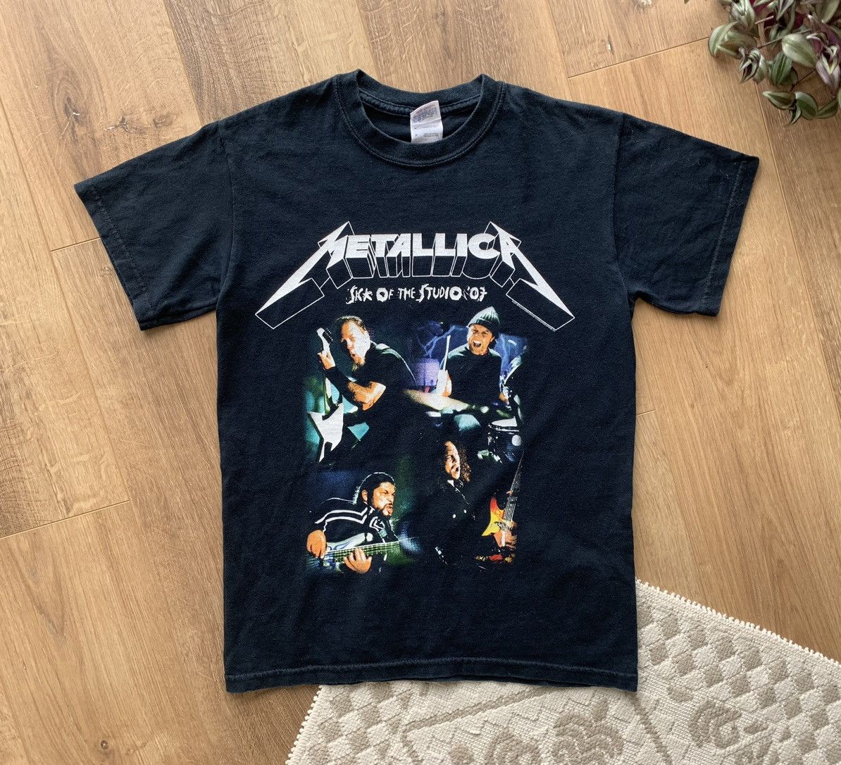Metallica Vintage Metallica Sick of the studio tour 2007 t-shirt Size US S / EU 44-46 / 1 - 2 Thumbnail