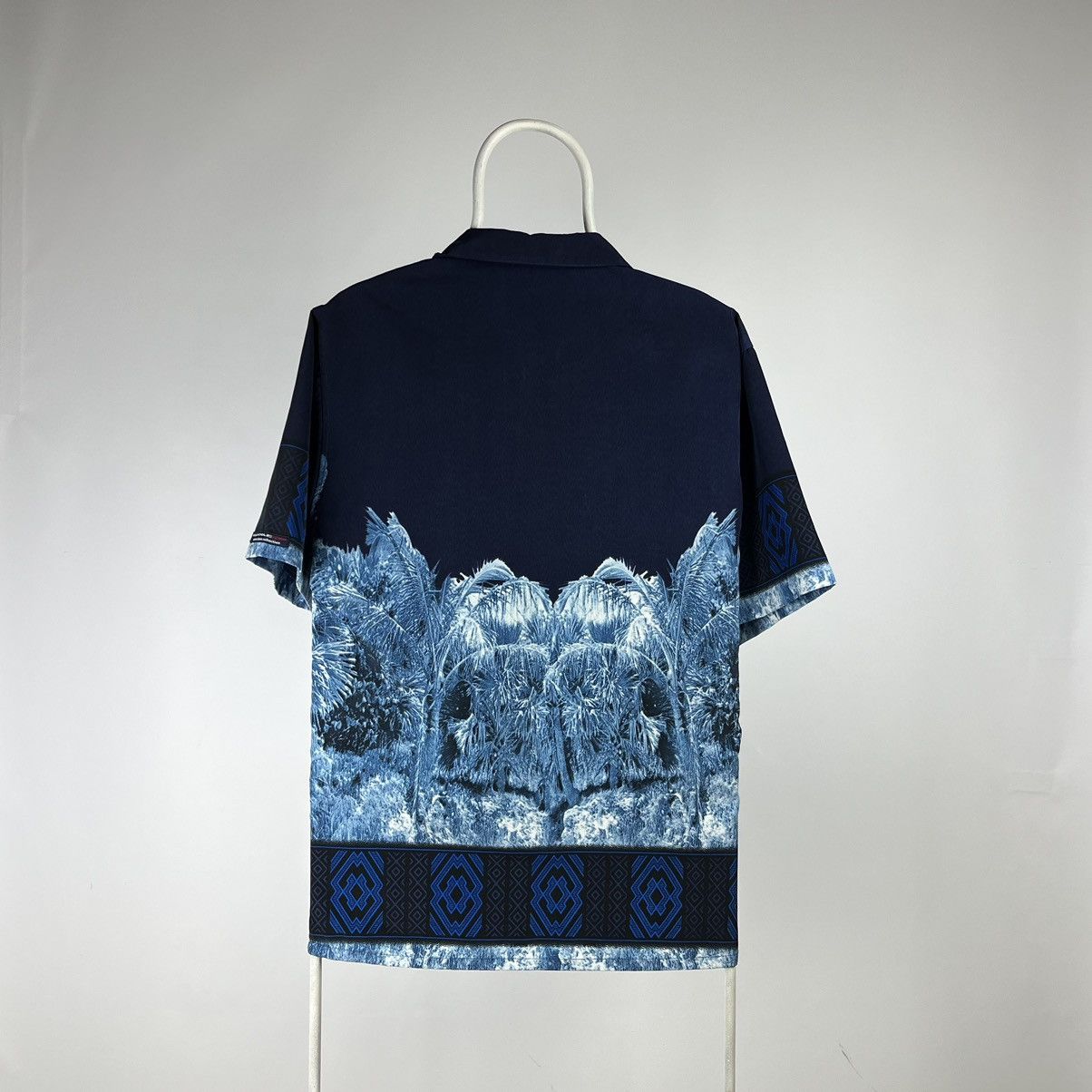 Other Hawaii shirt crazy size small vintage Size US S / EU 44-46 / 1 - 2 Thumbnail