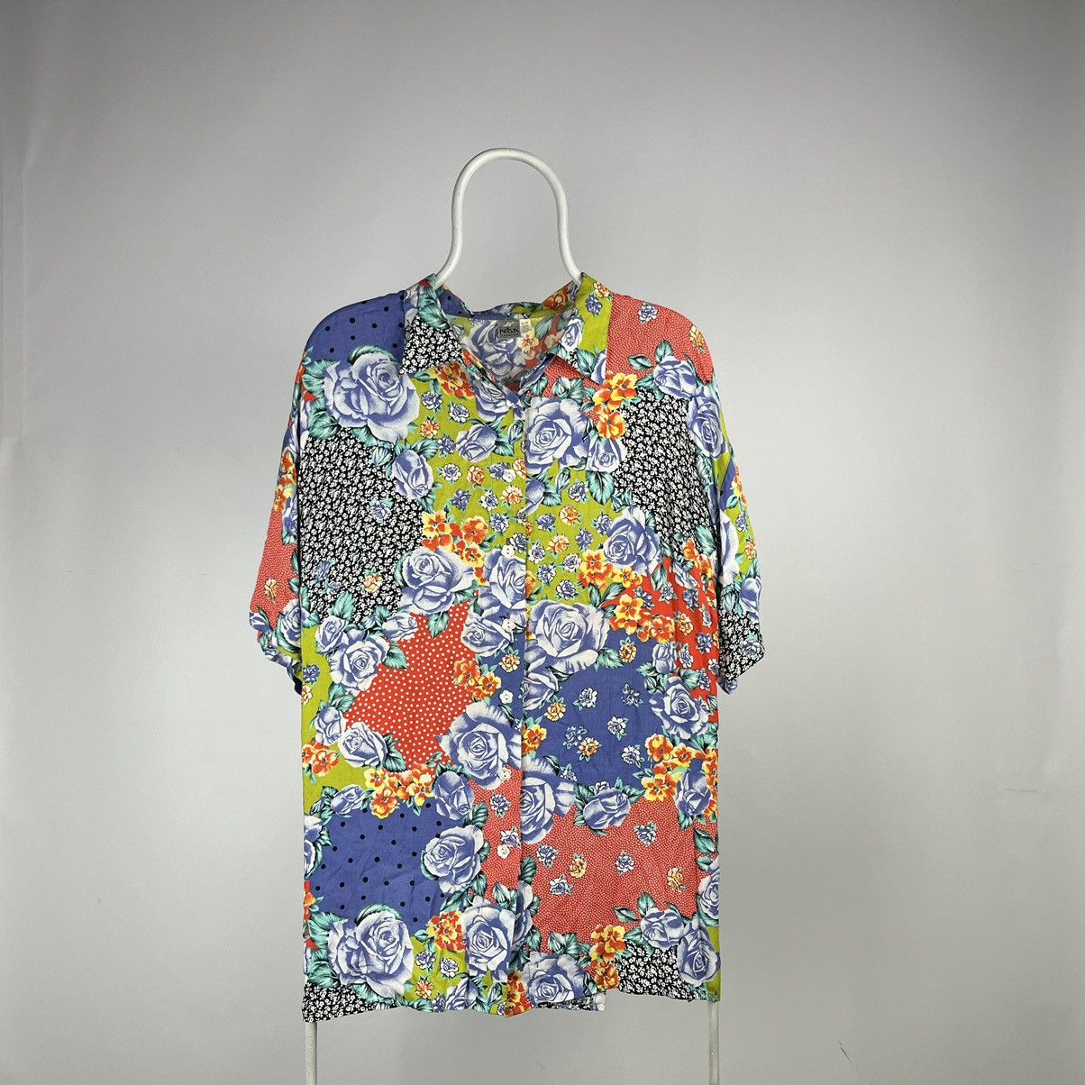 Vintage Vintage Hawaii shirt flower size XLARGE Size US XL / EU 56 / 4 - 1 Thumbnail