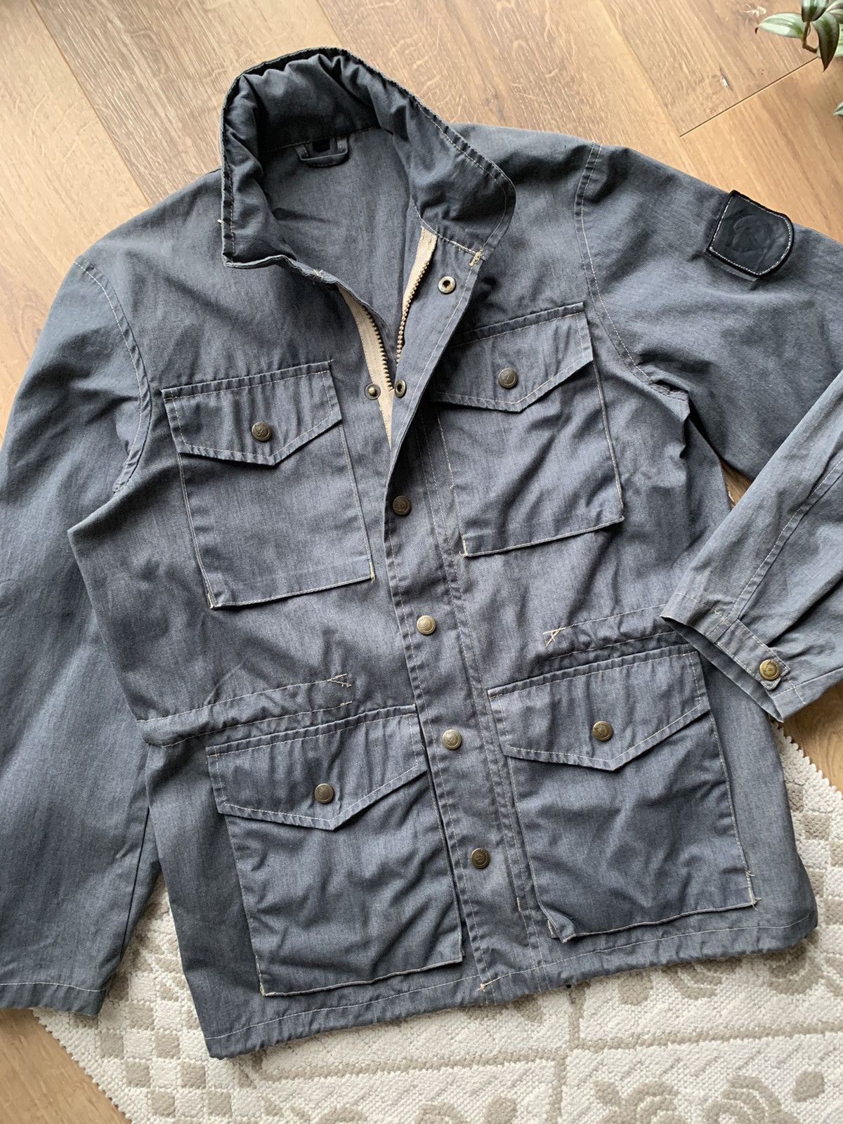Fjallraven Vintage Fjallraven light jacket Size US S / EU 44-46 / 1 - 3 Thumbnail