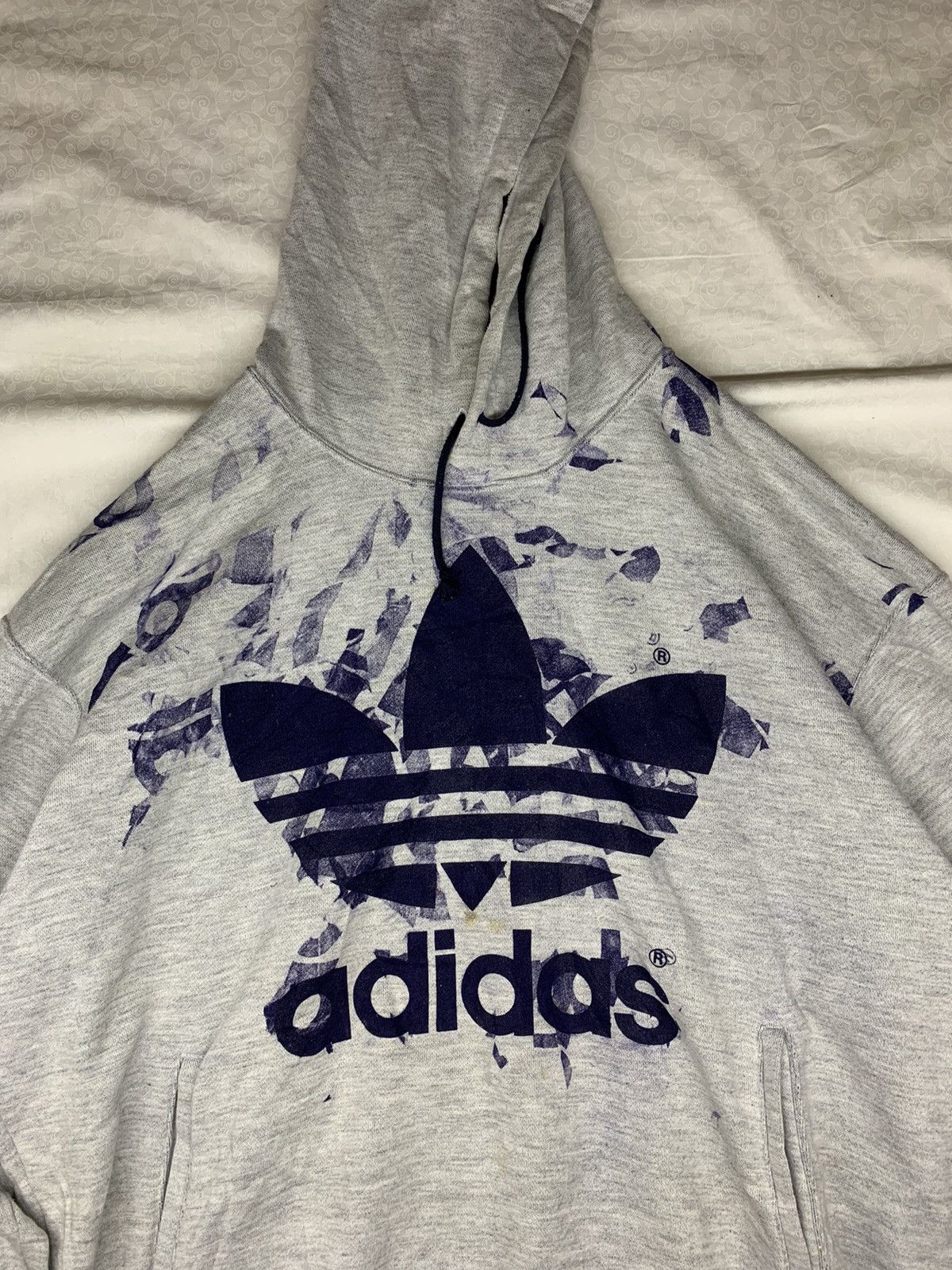 Adidas Vintage 80s Adidas Trefoil Big Logo Painter Hoodie Size US L / EU 52-54 / 3 - 3 Thumbnail