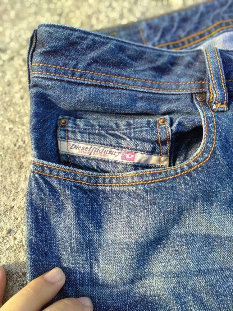Diesel DIESEL INDUSTRY BLUE STRAIGHT DENIM Size US 38 / EU 54 - 8 Thumbnail