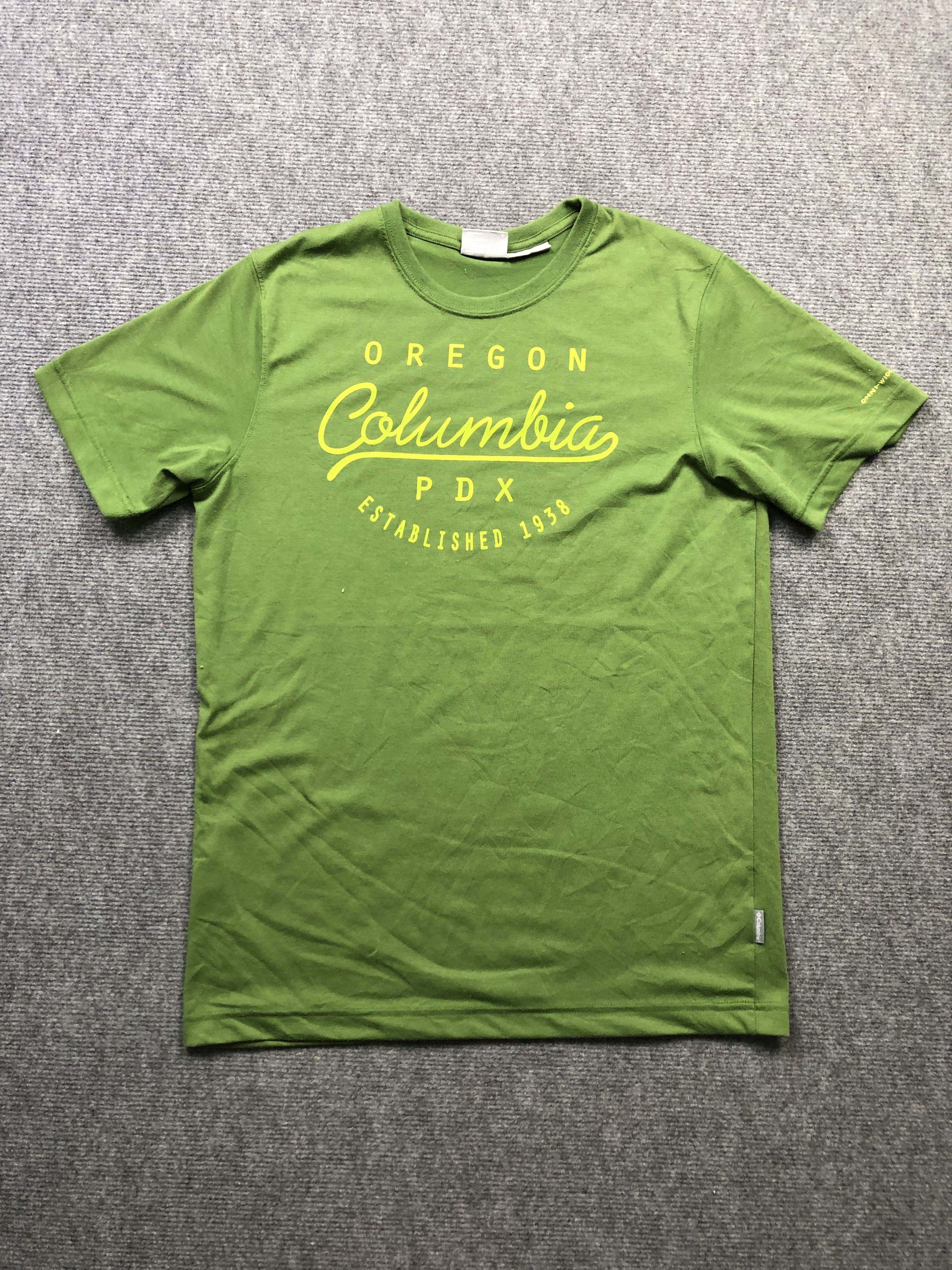 Columbia Oregon Columbia Tshirt Size US L / EU 52-54 / 3 - 1 Thumbnail