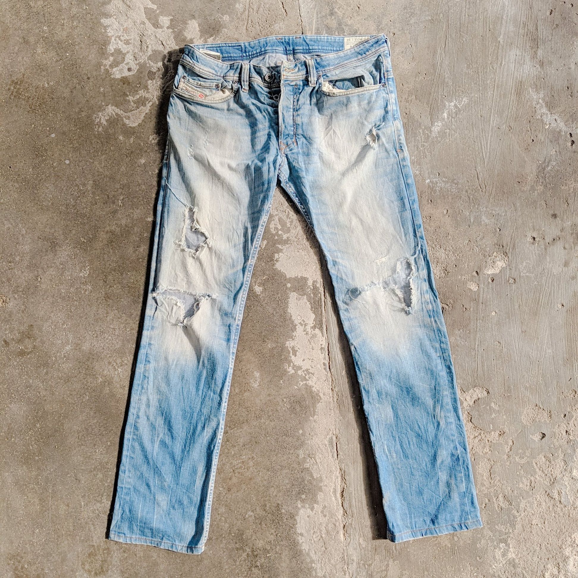 Japanese Brand Rusty🔥Vintage Diesel Distressed Faded Denim Jean Pants Size US 34 / EU 50 - 1 Thumbnail