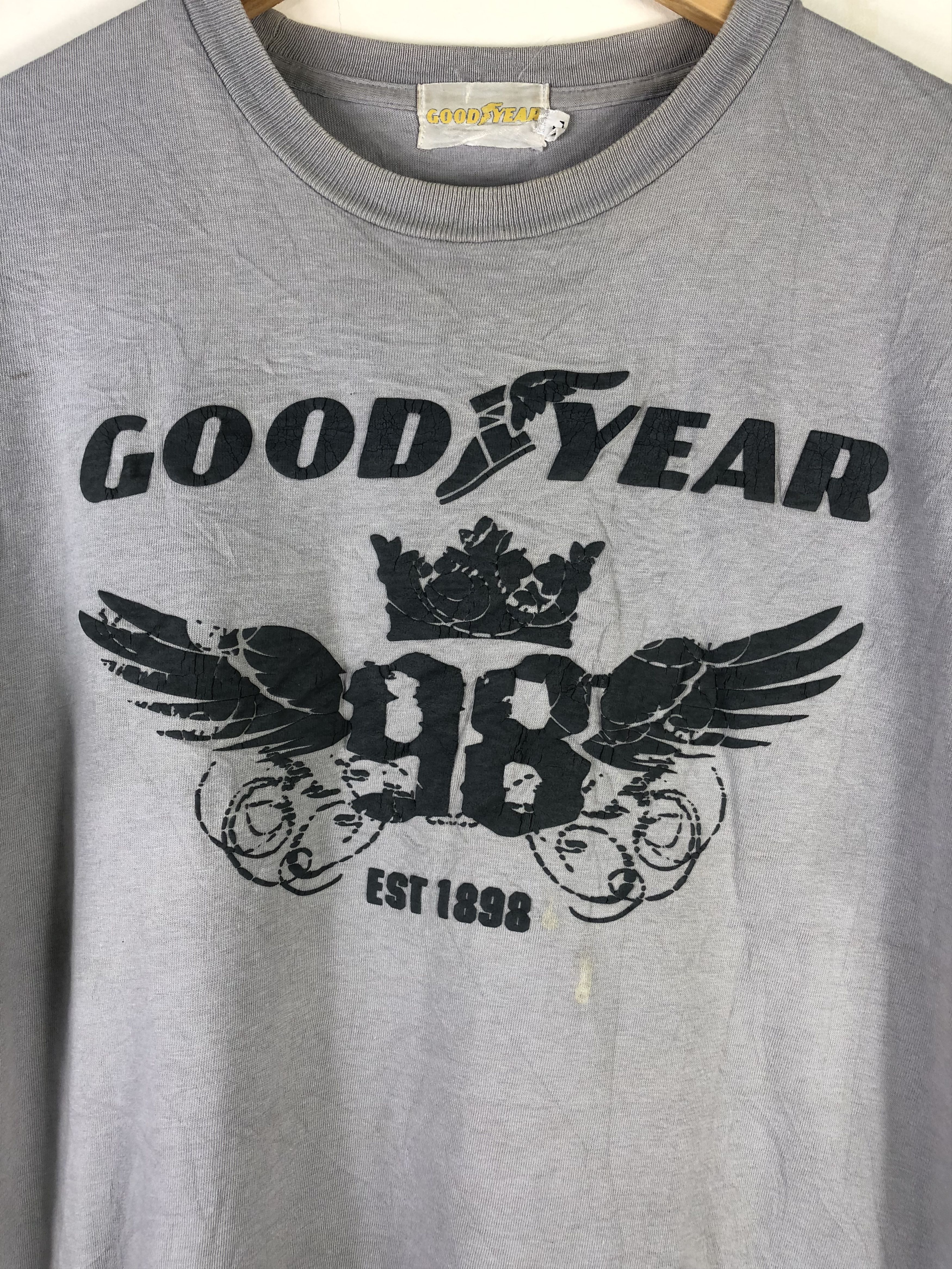 Other Good Year Tshirt Size US L / EU 52-54 / 3 - 2 Thumbnail