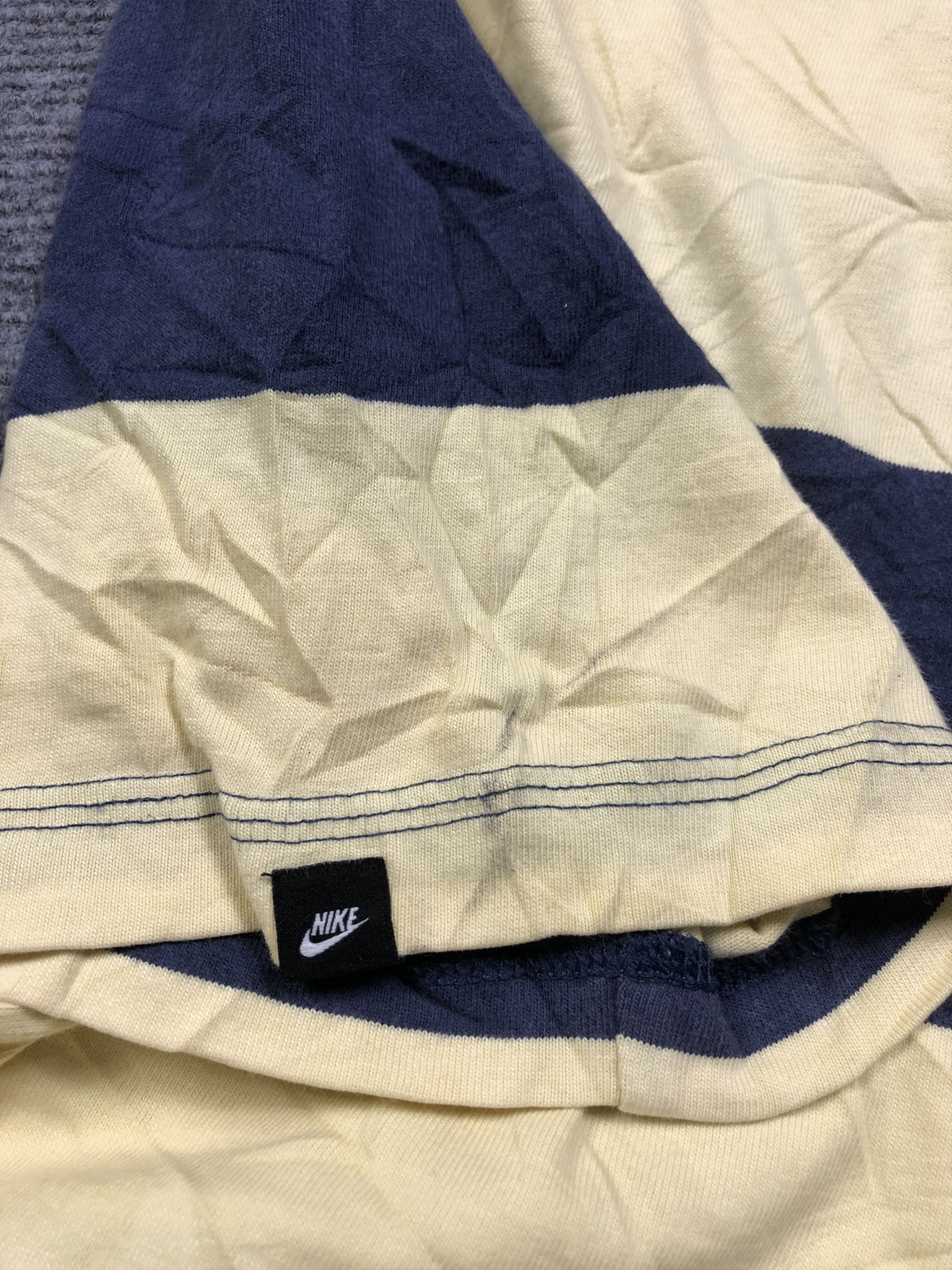 Nike Nike Sportwear Stripe Tshirt Size US S / EU 44-46 / 1 - 8 Thumbnail