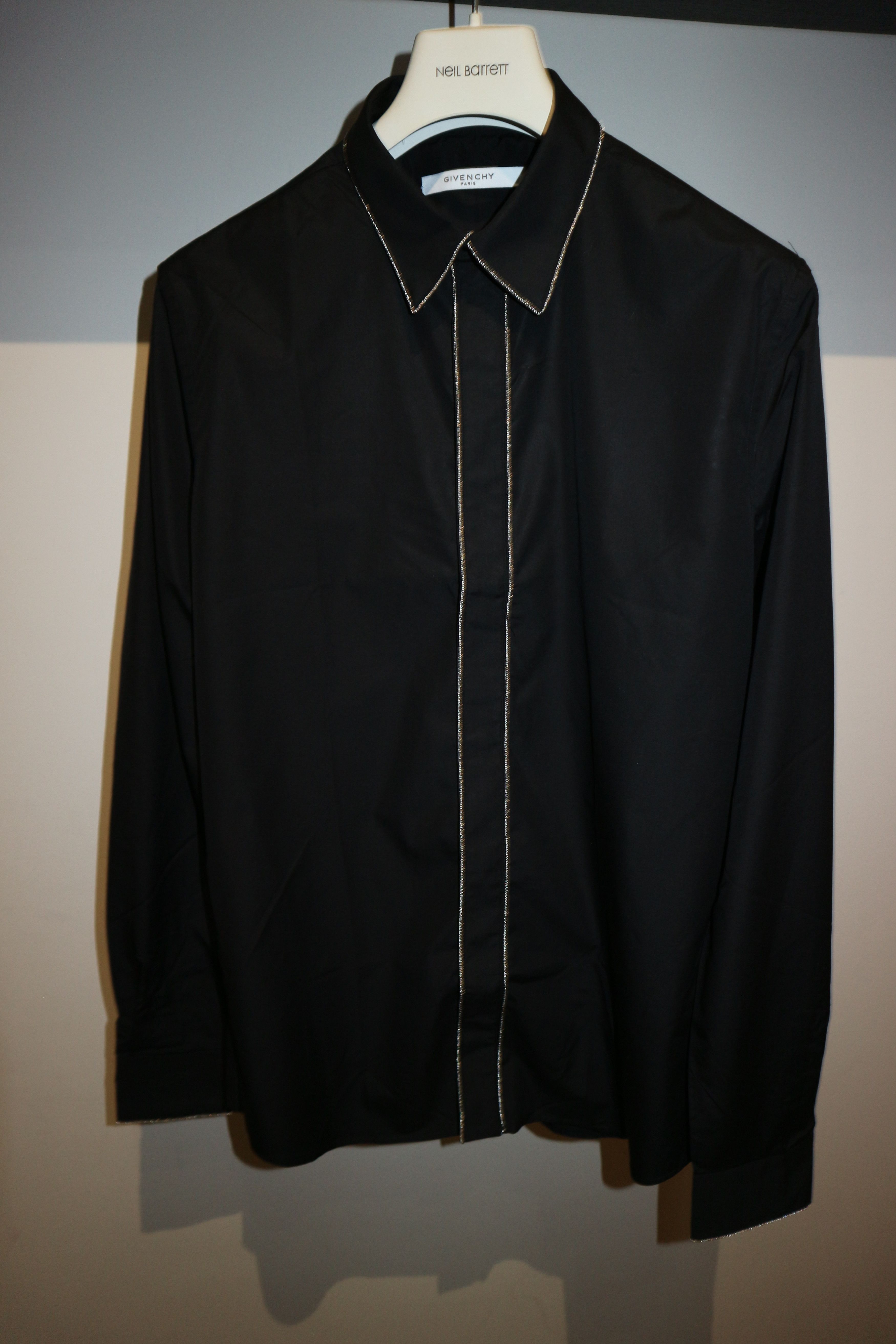 Givenchy Chain trim shirt Size US M / EU 48-50 / 2 - 1 Thumbnail