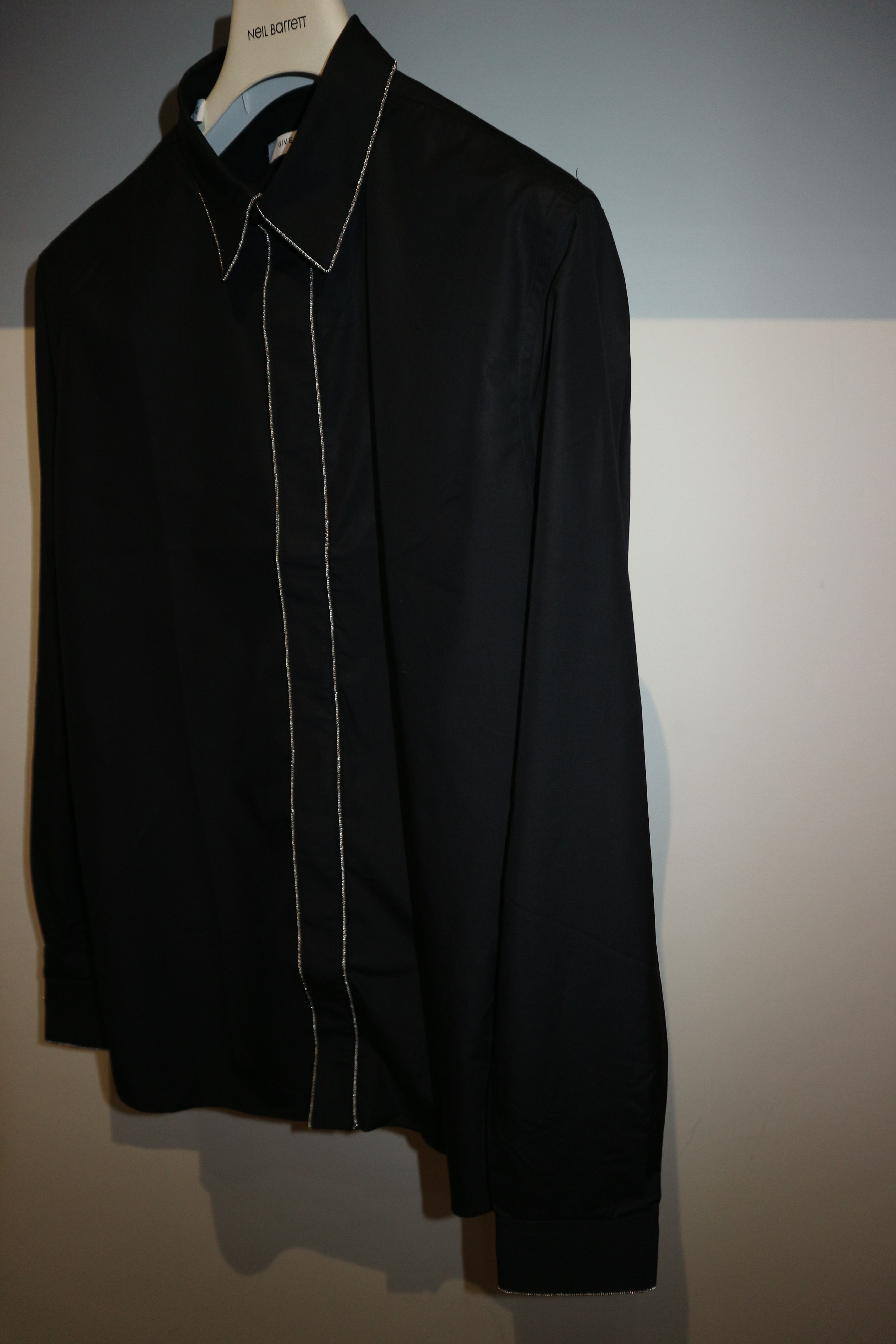 Givenchy Chain trim shirt Size US M / EU 48-50 / 2 - 2 Thumbnail