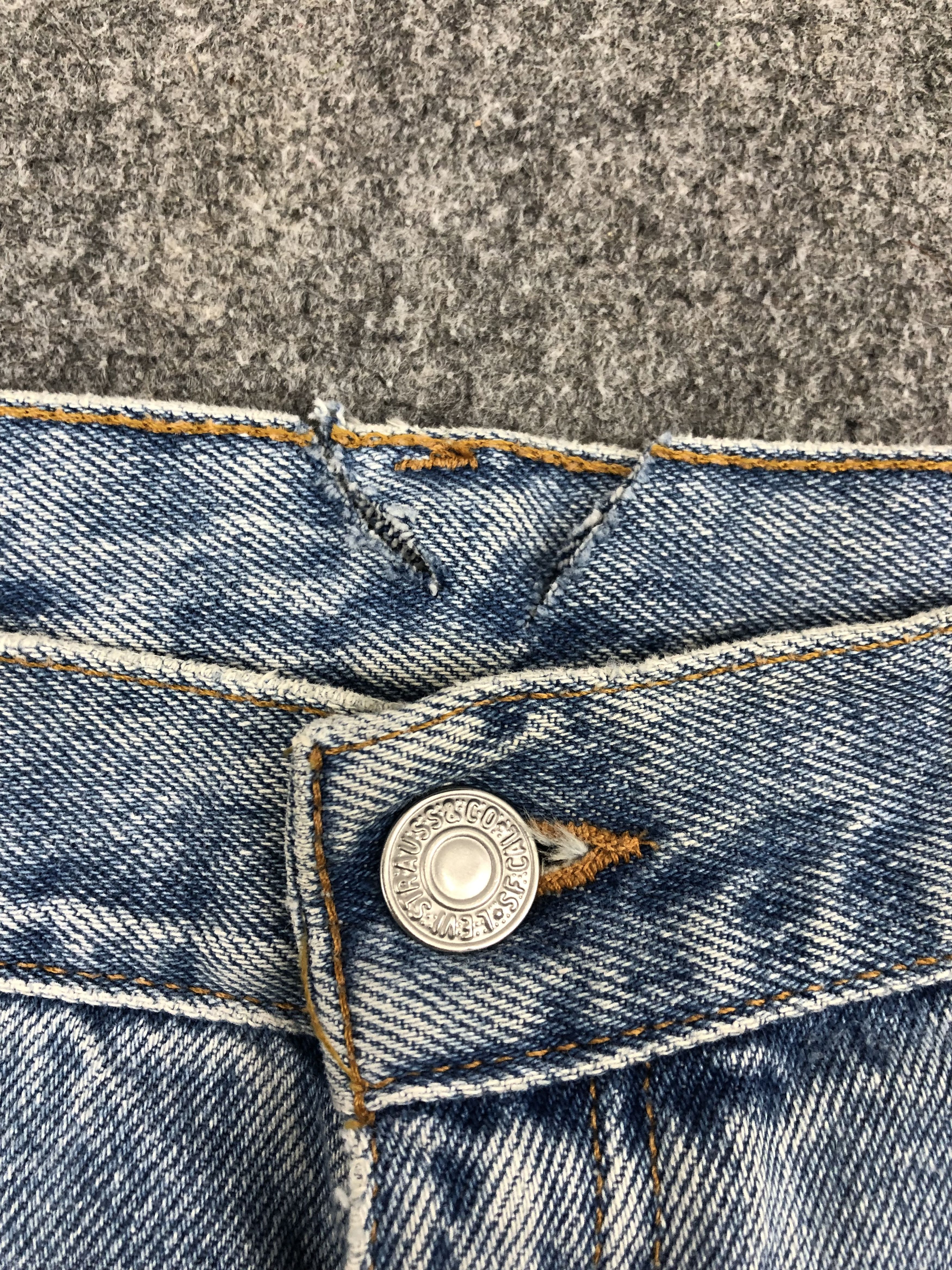 Levi's Vintage 90s Levis 550 Faded Blue Jeans DP1363 Size US 30 / EU 46 - 10 Thumbnail
