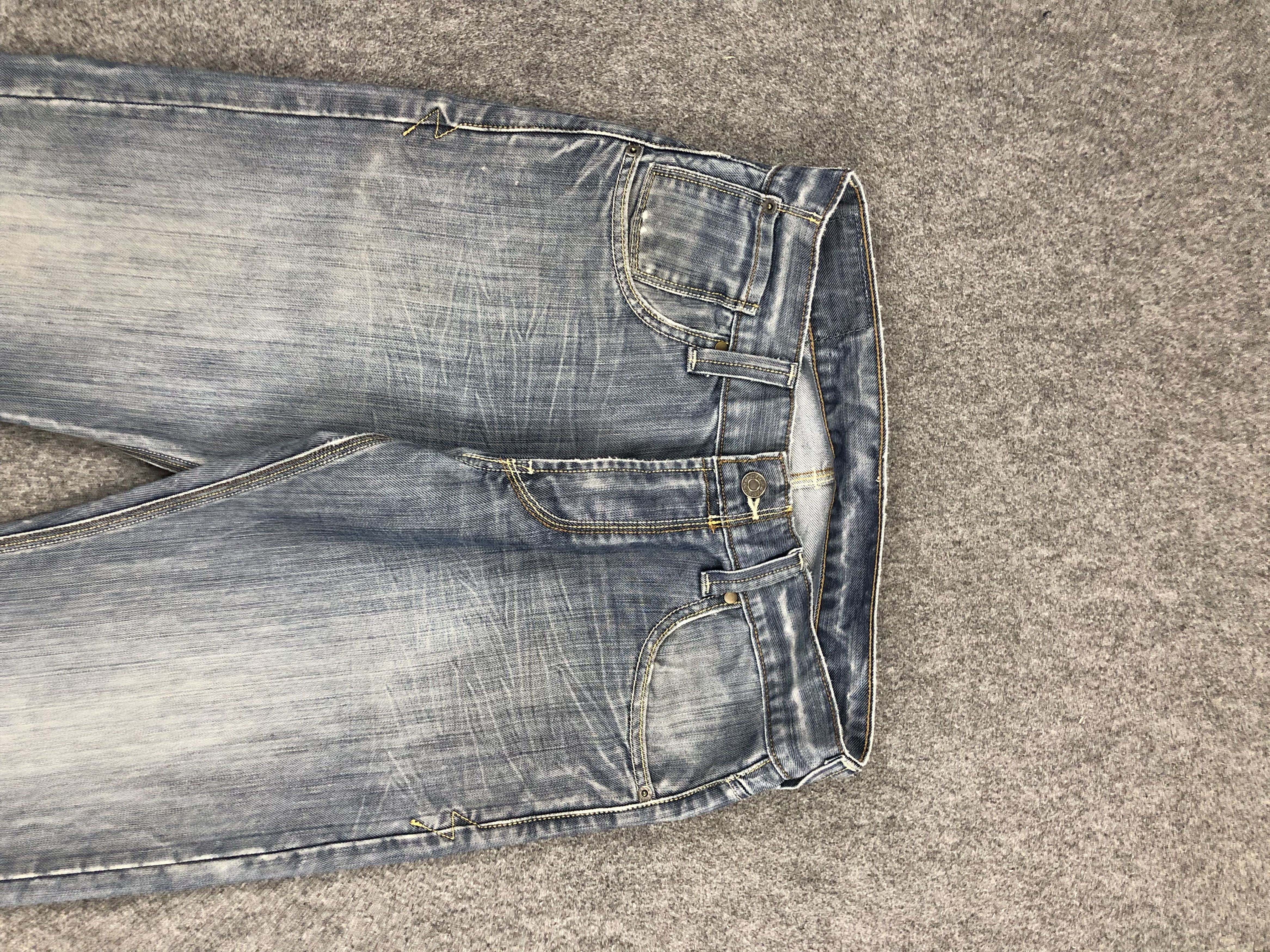 Levi's Vintage Levis 514 Faded Blue Jeans DP1365 Size US 29 - 2 Thumbnail