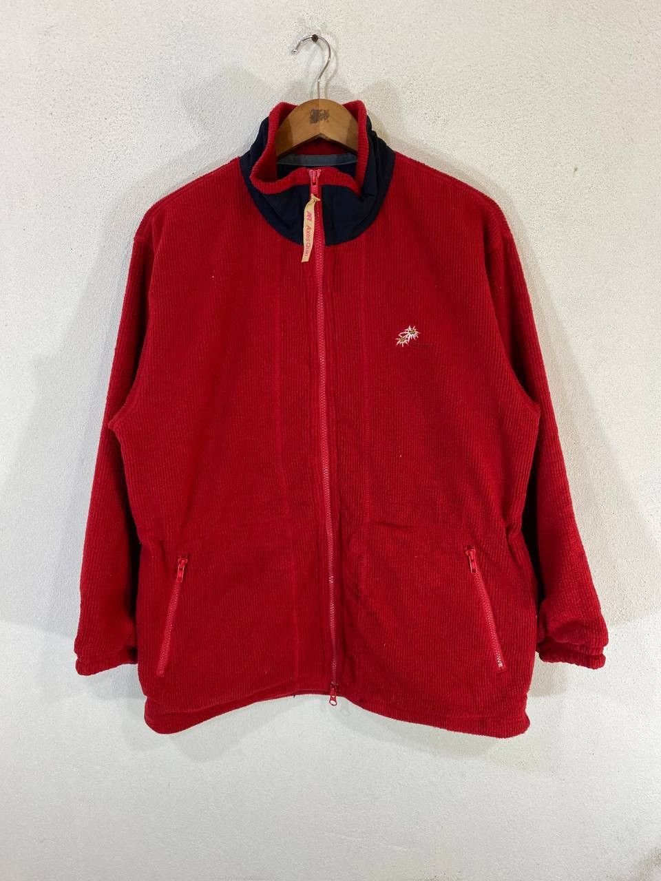Japanese Brand Japanese Brand Polartec Water Repellent Jacket Velvet Design Size M / US 6-8 / IT 42-44 - 1 Thumbnail