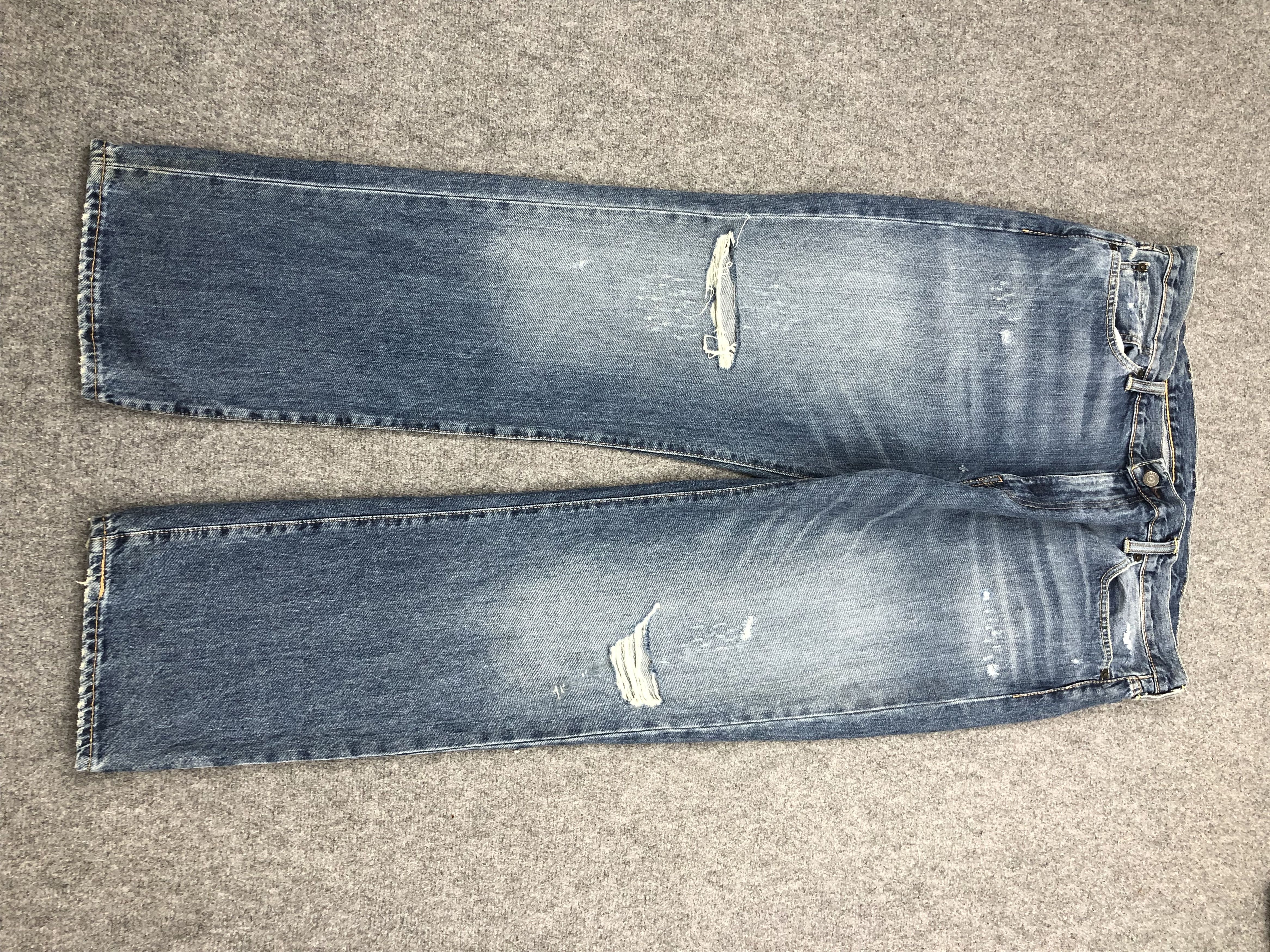 image of Distressed Levis 514 Faded Blue Jeans in Blue Denim, Men's (Size 41)