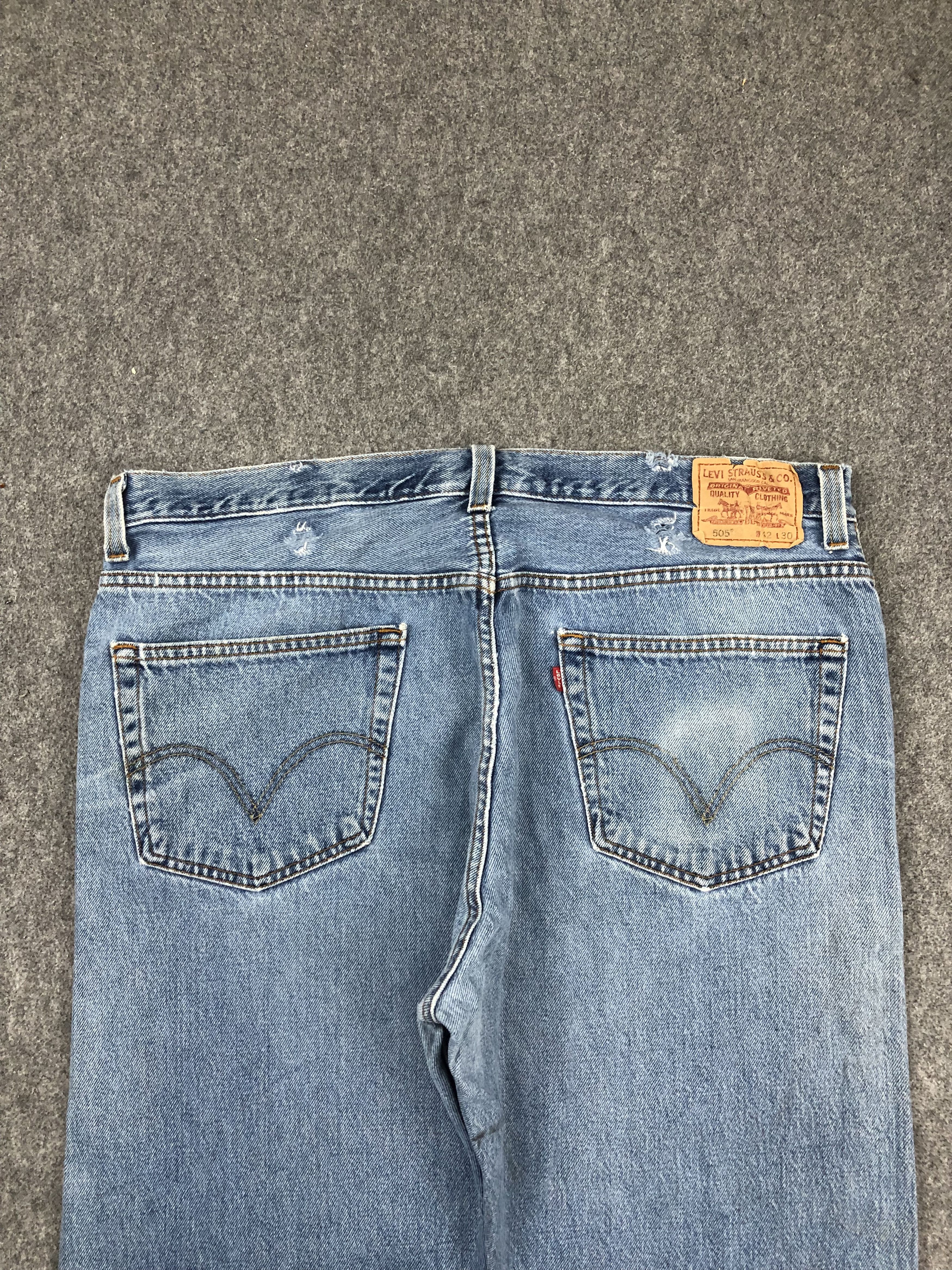 Levi's Vintage Levis 505 Faded Blue Jeans DP1375 Size US 31 - 4 Thumbnail
