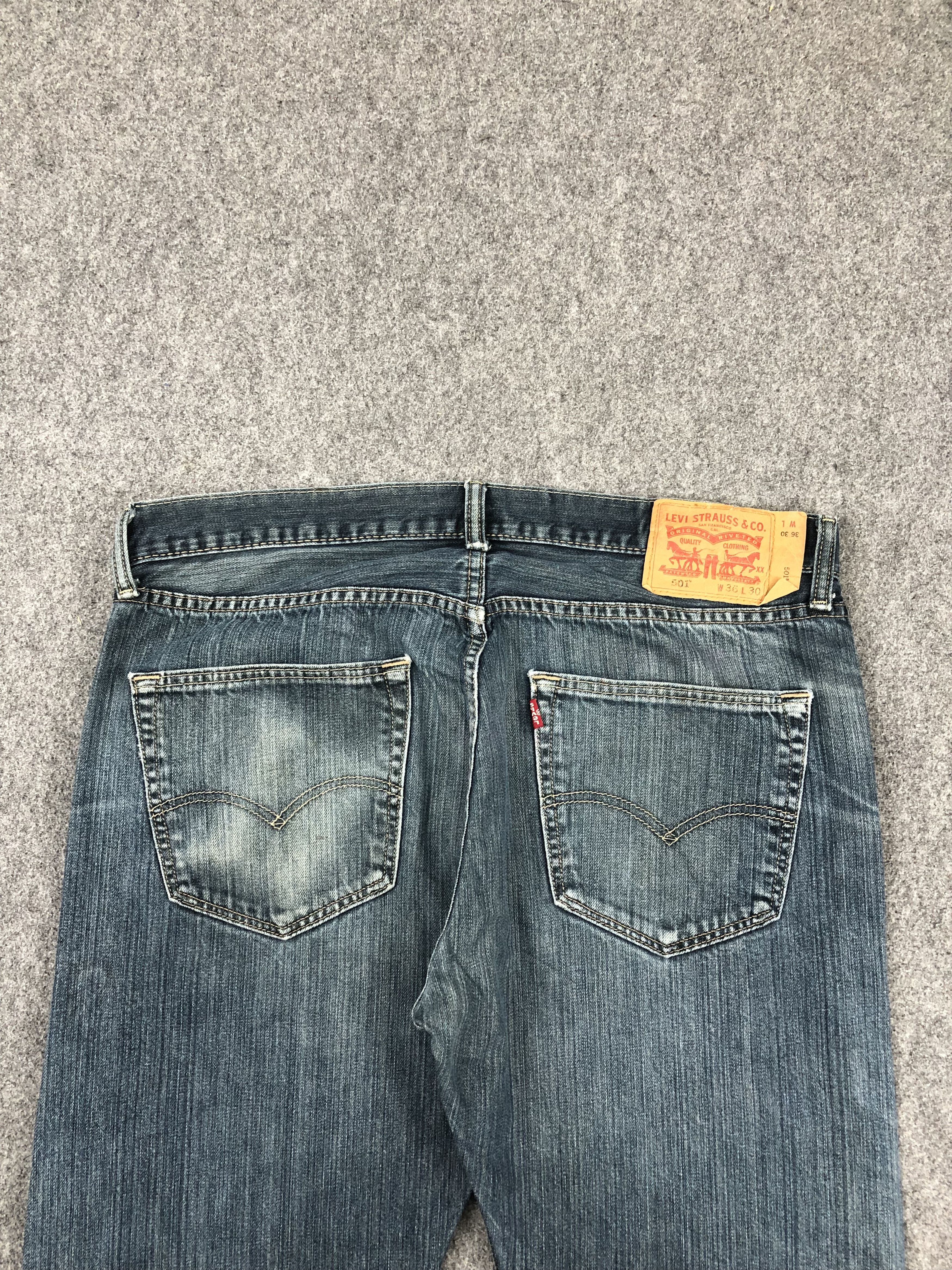 Levi's Vintage Levis 501 Faded Blue Jeans DP1379 Size US 36 / EU 52 - 4 Thumbnail