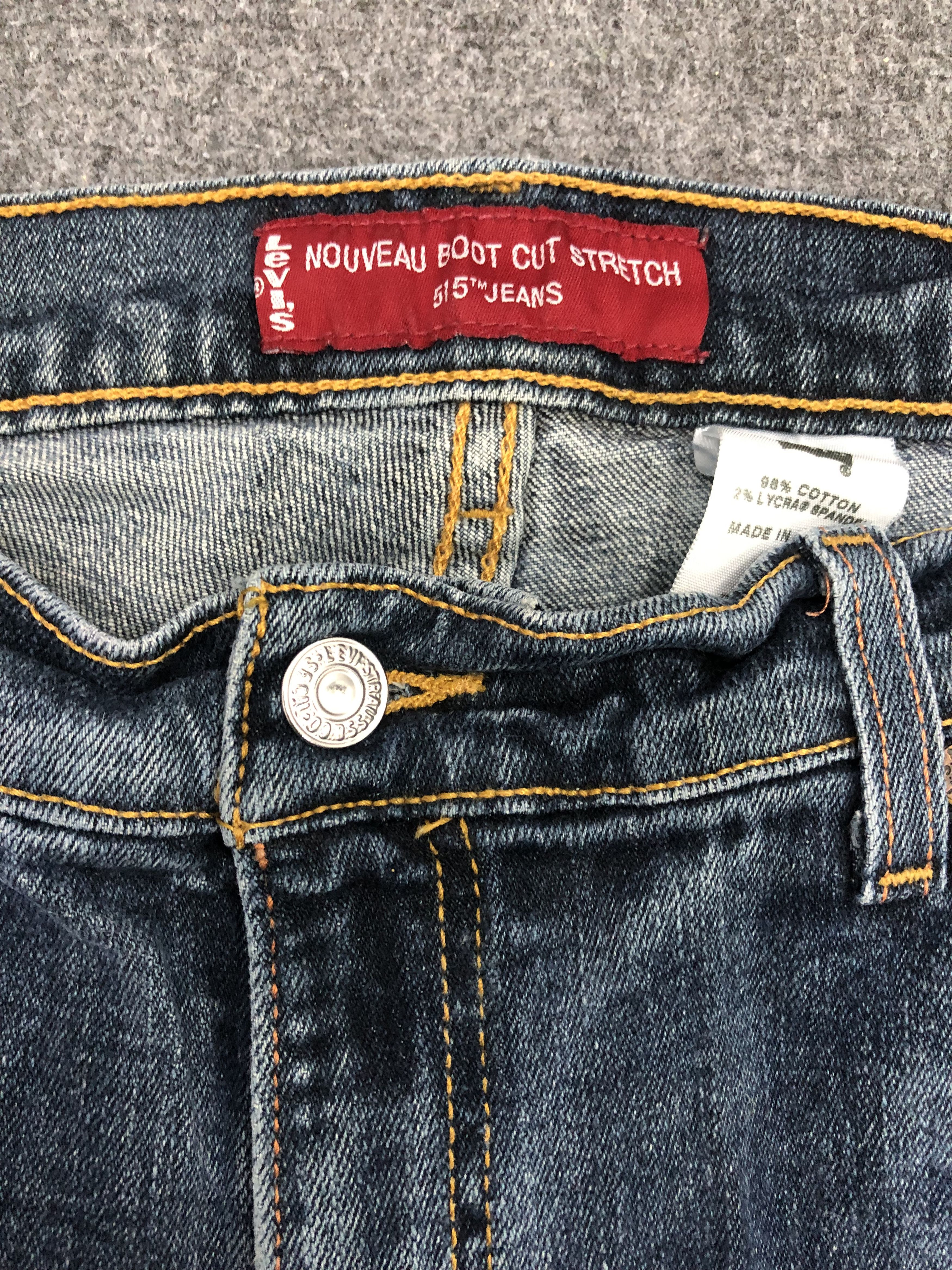 Levi's Vintage Levis 515 Flared Bootcut Women Jeans DP1117 Size US 35 - 7 Thumbnail