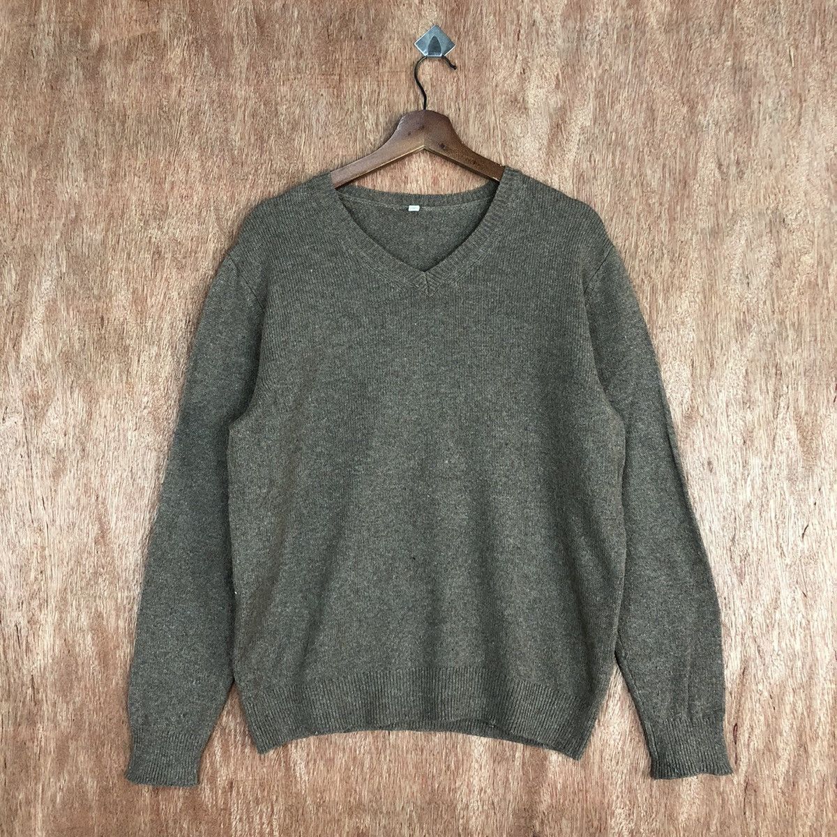 Vintage Topvalu Brown plain Knitwear sweatshirt #c840 Size US M / EU 48-50 / 2 - 1 Thumbnail