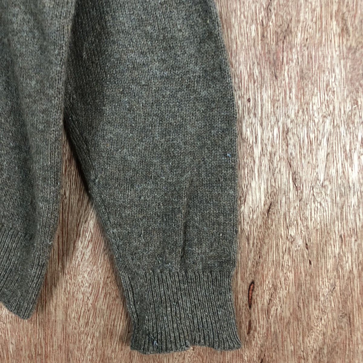 Vintage Topvalu Brown plain Knitwear sweatshirt #c840 Size US M / EU 48-50 / 2 - 4 Thumbnail