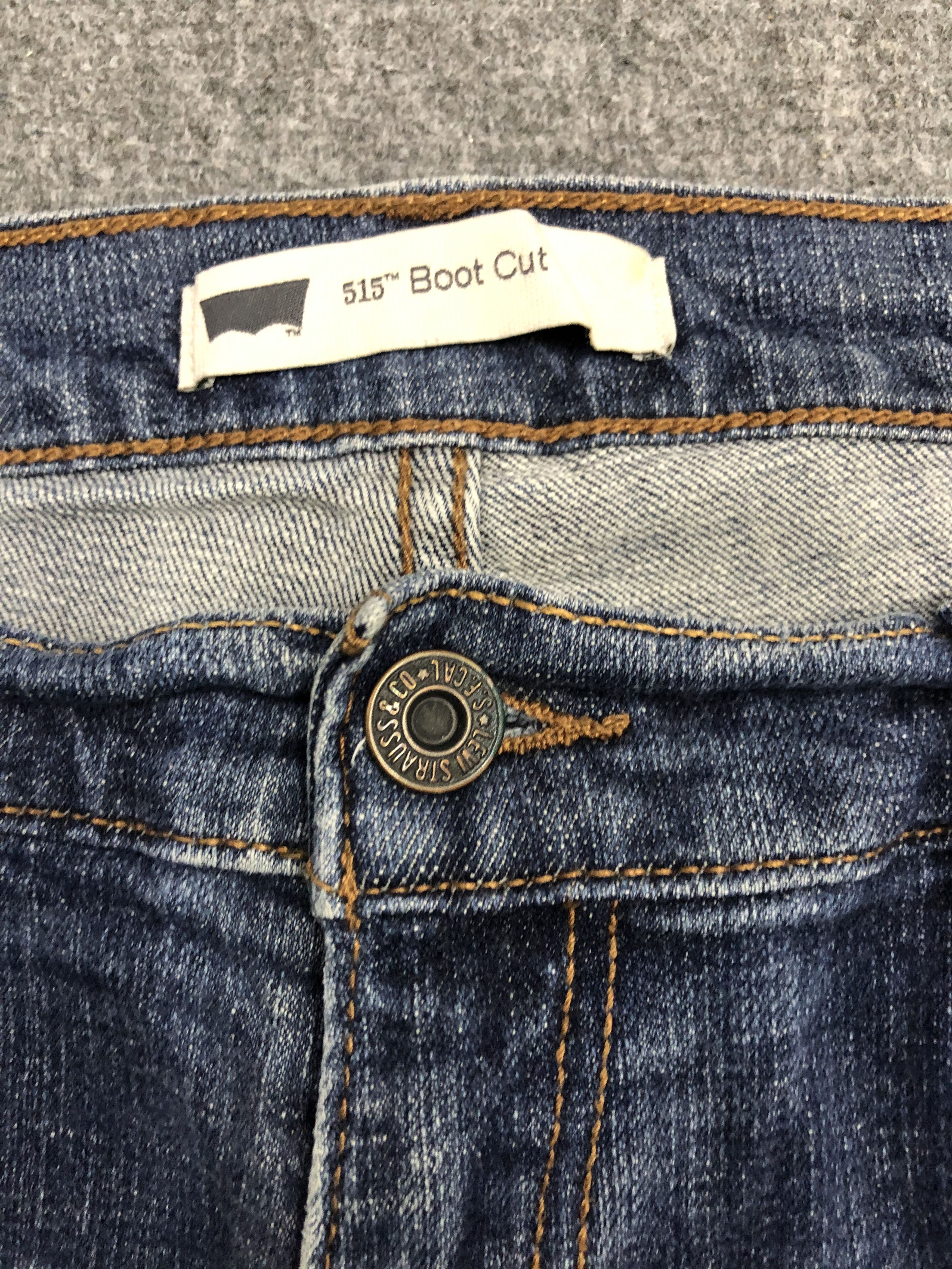 Levi's Vintage Levis 515 Flared Bootcut Women Jeans DP1102 Size US 34 / EU 50 - 11 Thumbnail