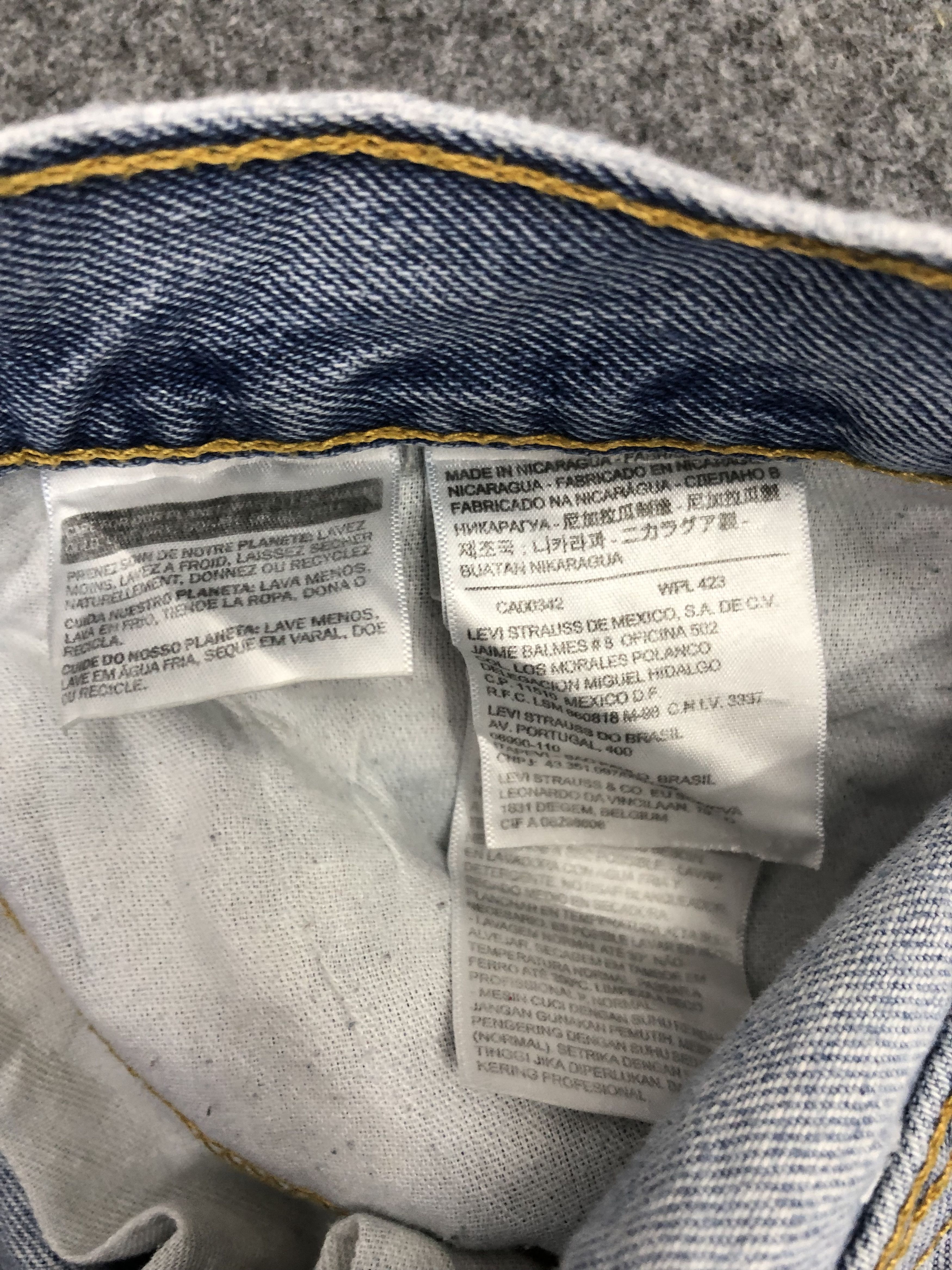 Levi's Vintage Levis 505 Light Wash Jeans DP1124 Size US 36 / EU 52 - 6 Thumbnail