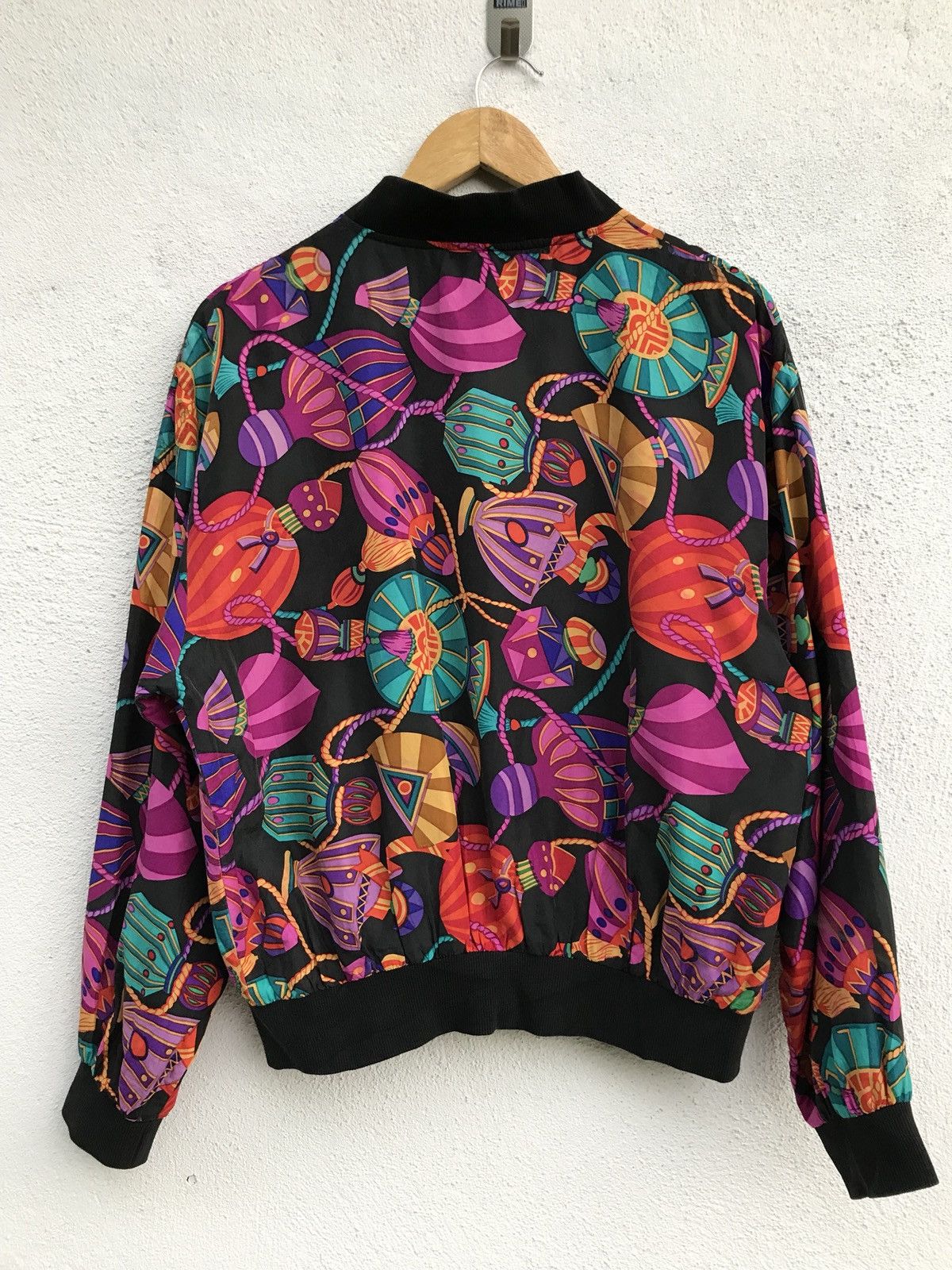 Japanese Brand 100% Silk Petite Sophisticated Zipper Baroque Bomber Jacket Size US M / EU 48-50 / 2 - 2 Thumbnail