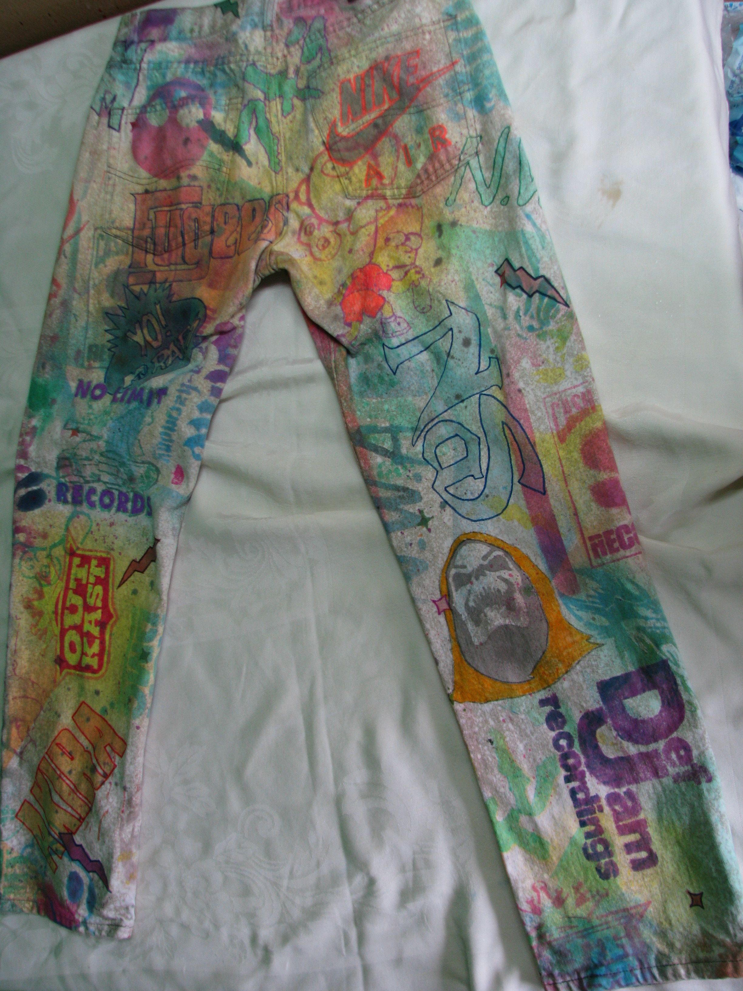Lee Eye Drop Hand-Painted Custom Acid-Wash Jeans Size US 33 - 6 Thumbnail