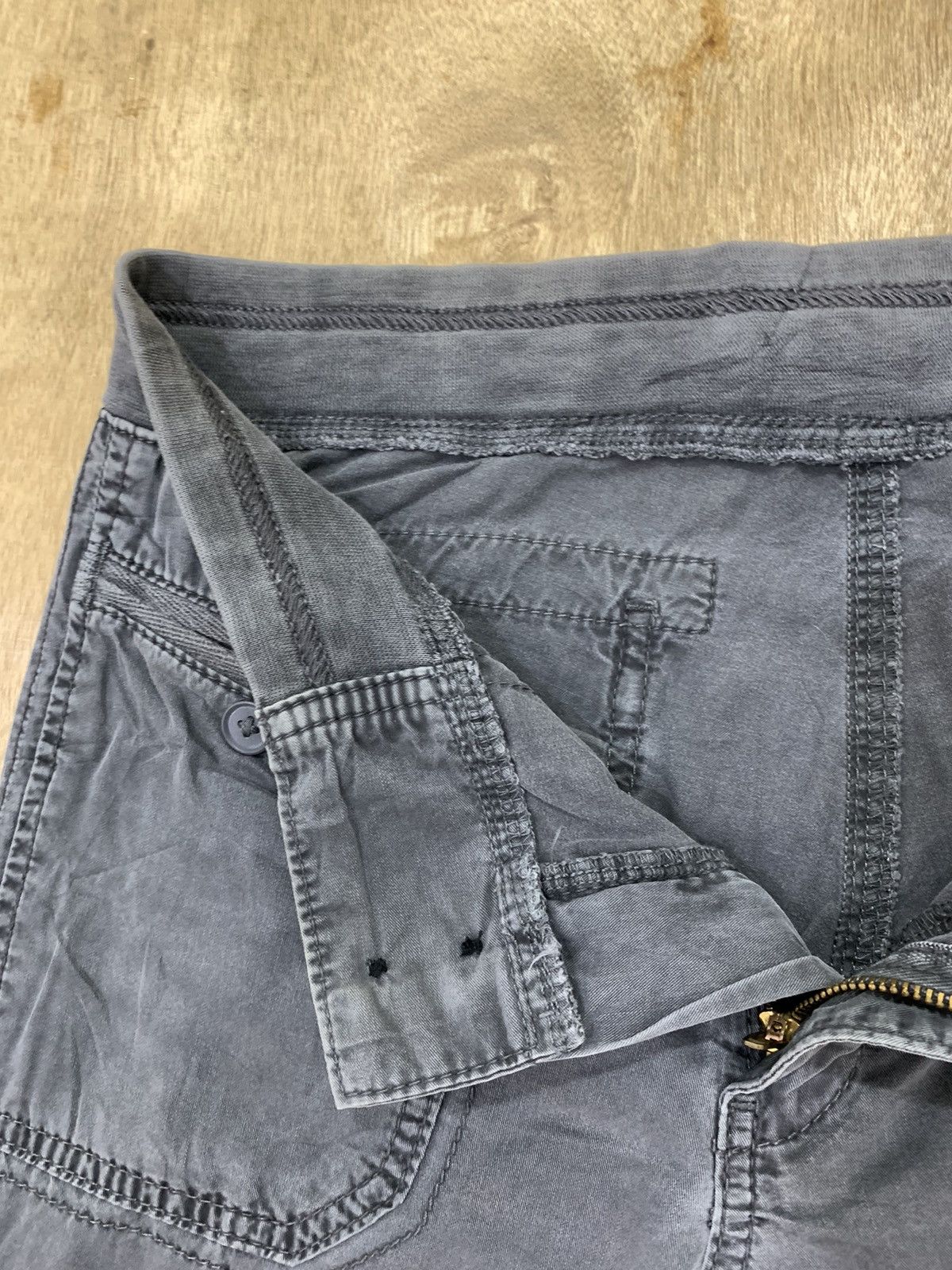 Japanese Brand × Seditionaries × Uniqlo UNIQLO Bondage Carpenter Multipocket Zipper Leg Jogger Pant Size US 30 / EU 46 - 19 Thumbnail