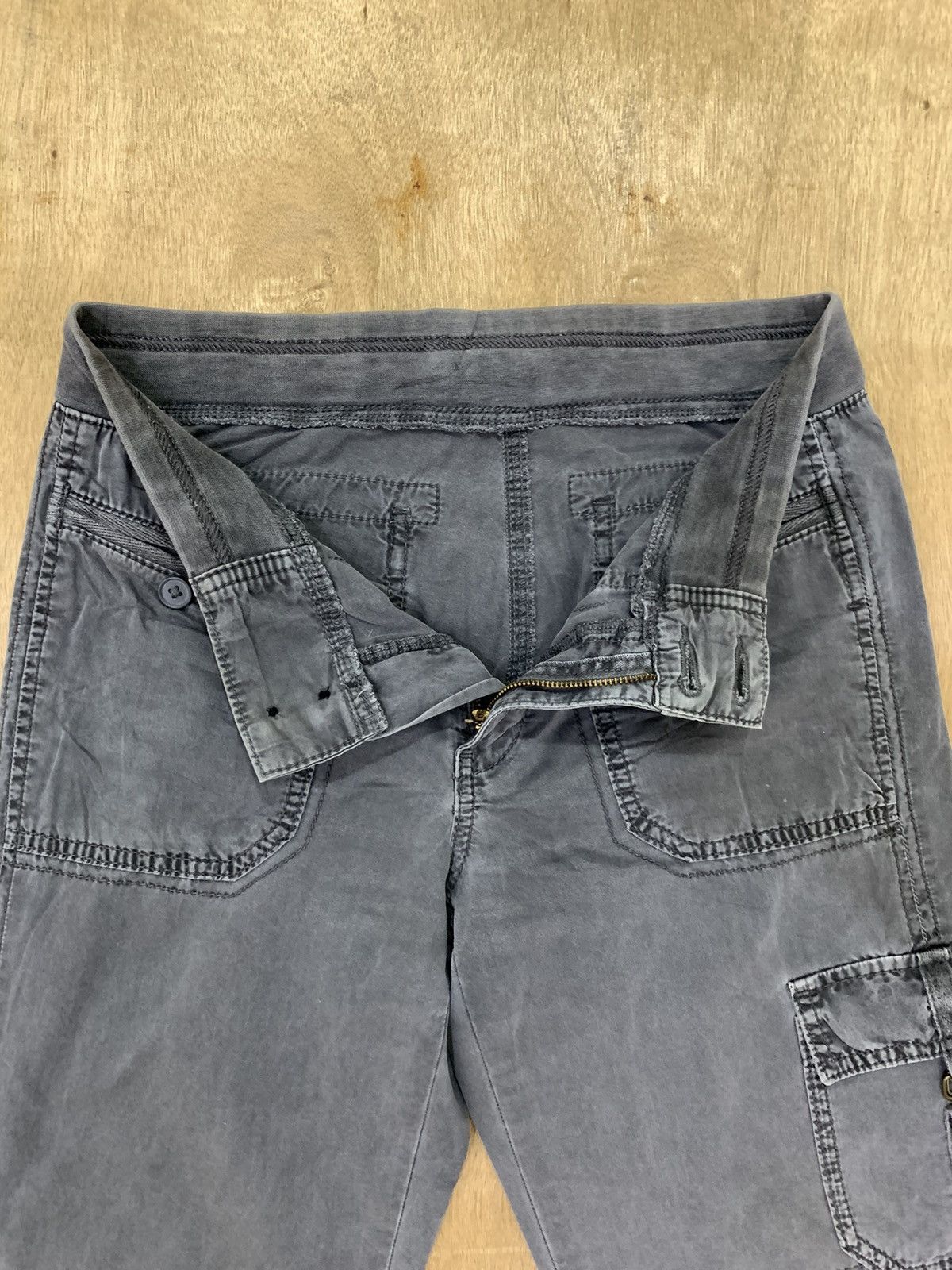 Japanese Brand × Seditionaries × Uniqlo UNIQLO Bondage Carpenter Multipocket Zipper Leg Jogger Pant Size US 30 / EU 46 - 18 Thumbnail
