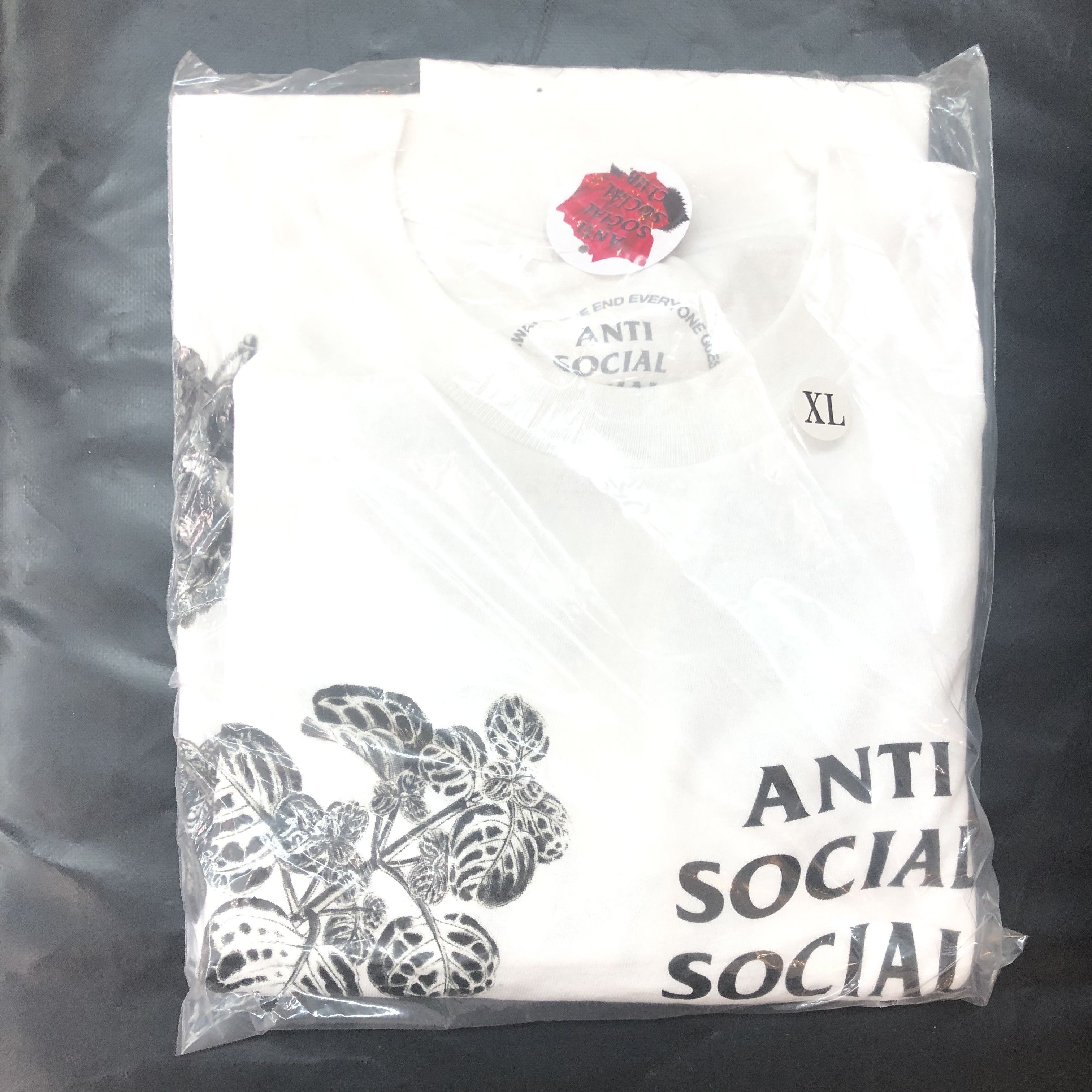 Anti Social Social Club DS SS21 ASSC Strange Arrangements White Long Sleeve Tee LS Size US XL / EU 56 / 4 - 1 Thumbnail