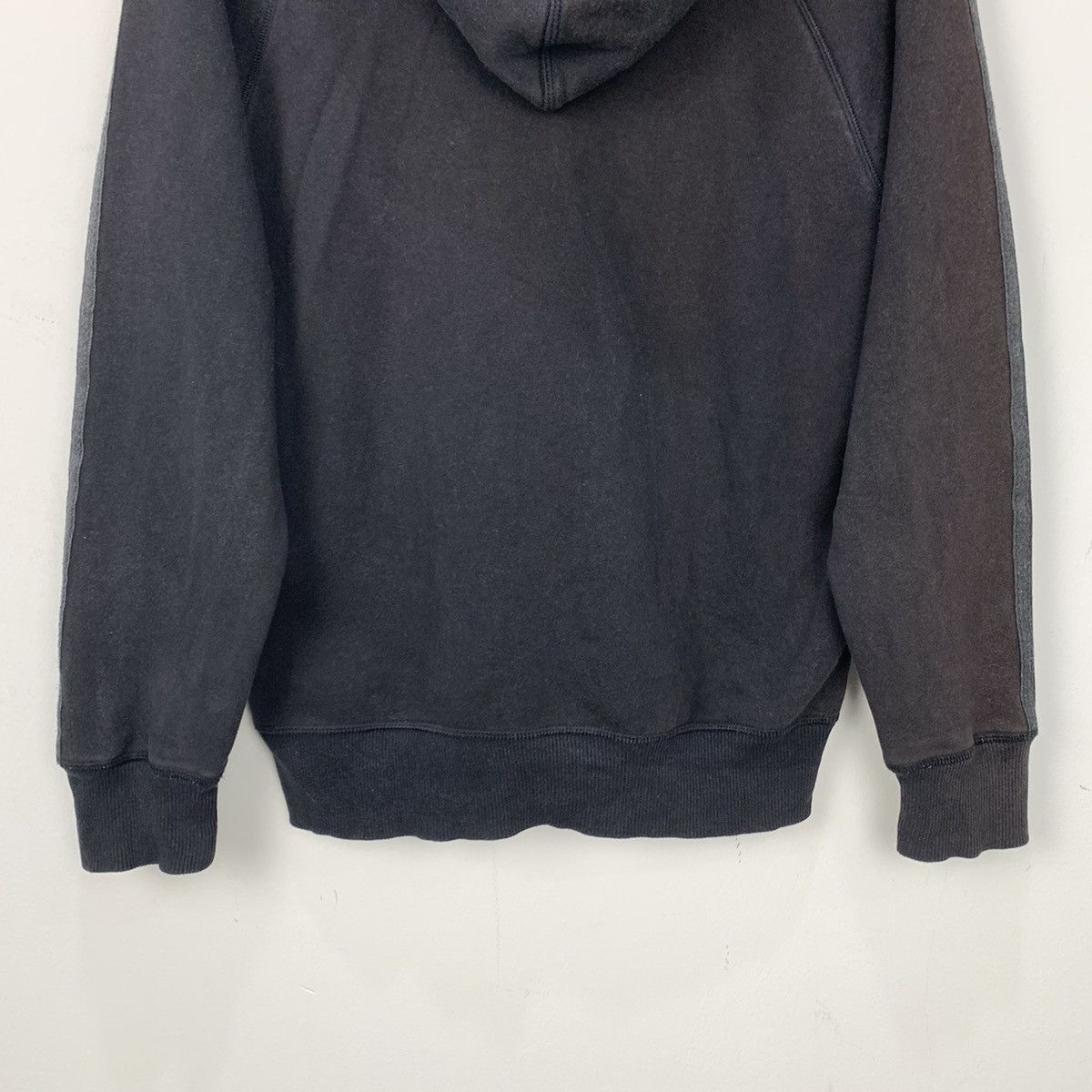 Adidas × Vintage Vintage ADIDAS 3 Striped Faded Zipper Sweater Hoodie Jacket Size US M / EU 48-50 / 2 - 22 Thumbnail