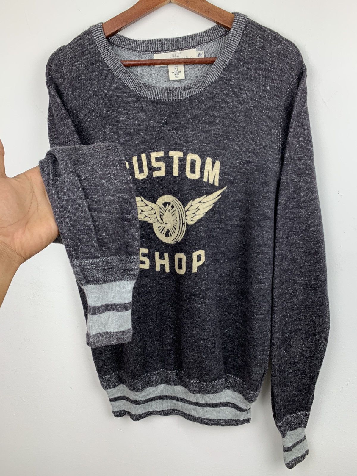 Japanese Brand × L.O.G.G. × Red Wing H&M x L.O.G.G RedWing CustomShop BigLogo Graphic Sweatshirt Size US S / EU 44-46 / 1 - 6 Thumbnail