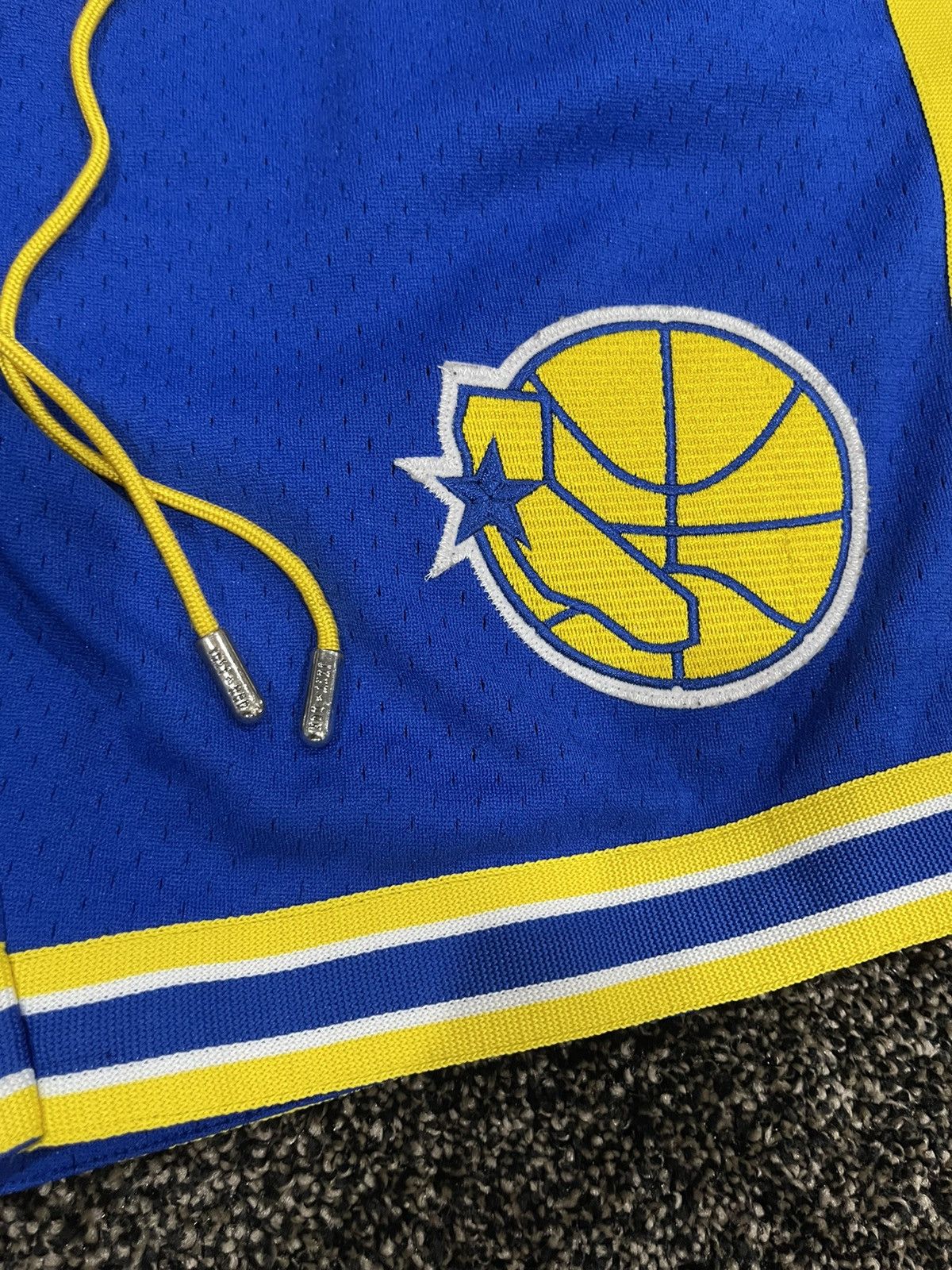 Just Don Just Don x Mitchell & Ness NBA Golden State Warriors Shorts Size US 32 / EU 48 - 5 Thumbnail