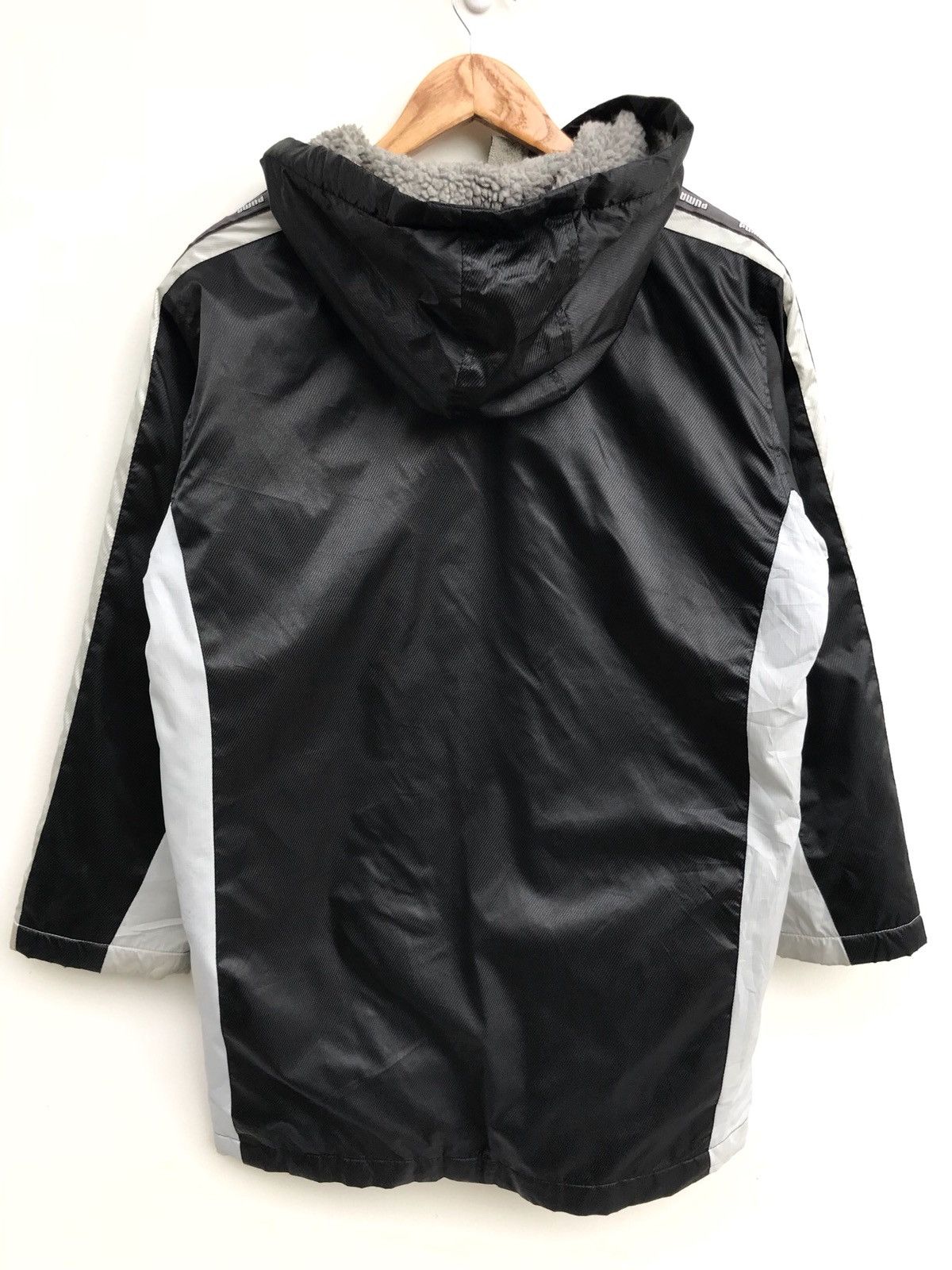 Puma Puma Hoodie Windbreaker Coach Long Jacket Sherpa Lining Size US S / EU 44-46 / 1 - 2 Thumbnail