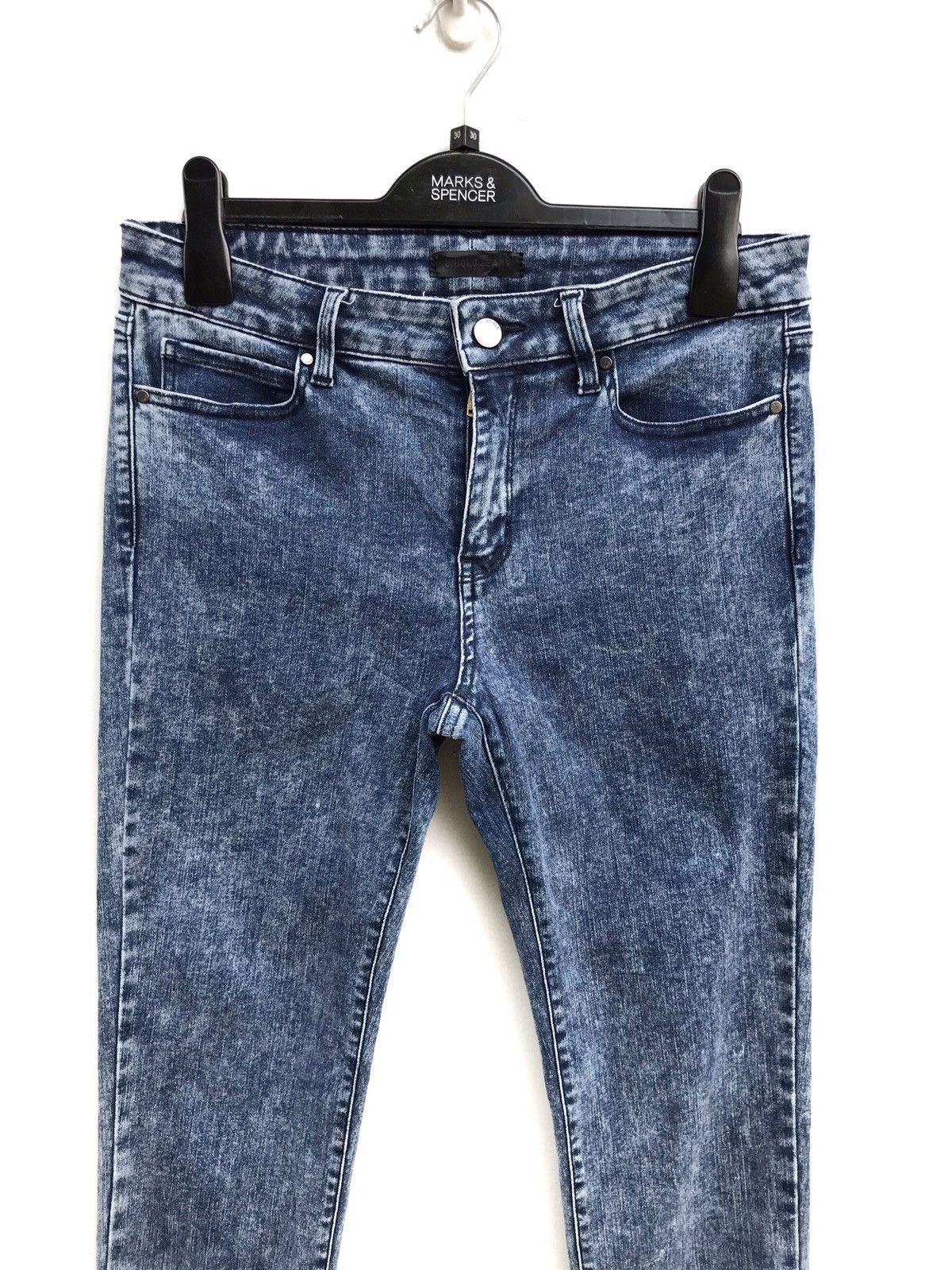 Uniqlo Uniqlo Acid Wash Skinny Tapered Middle Rise Ultra Stretch Size US 28 / EU 44 - 3 Thumbnail