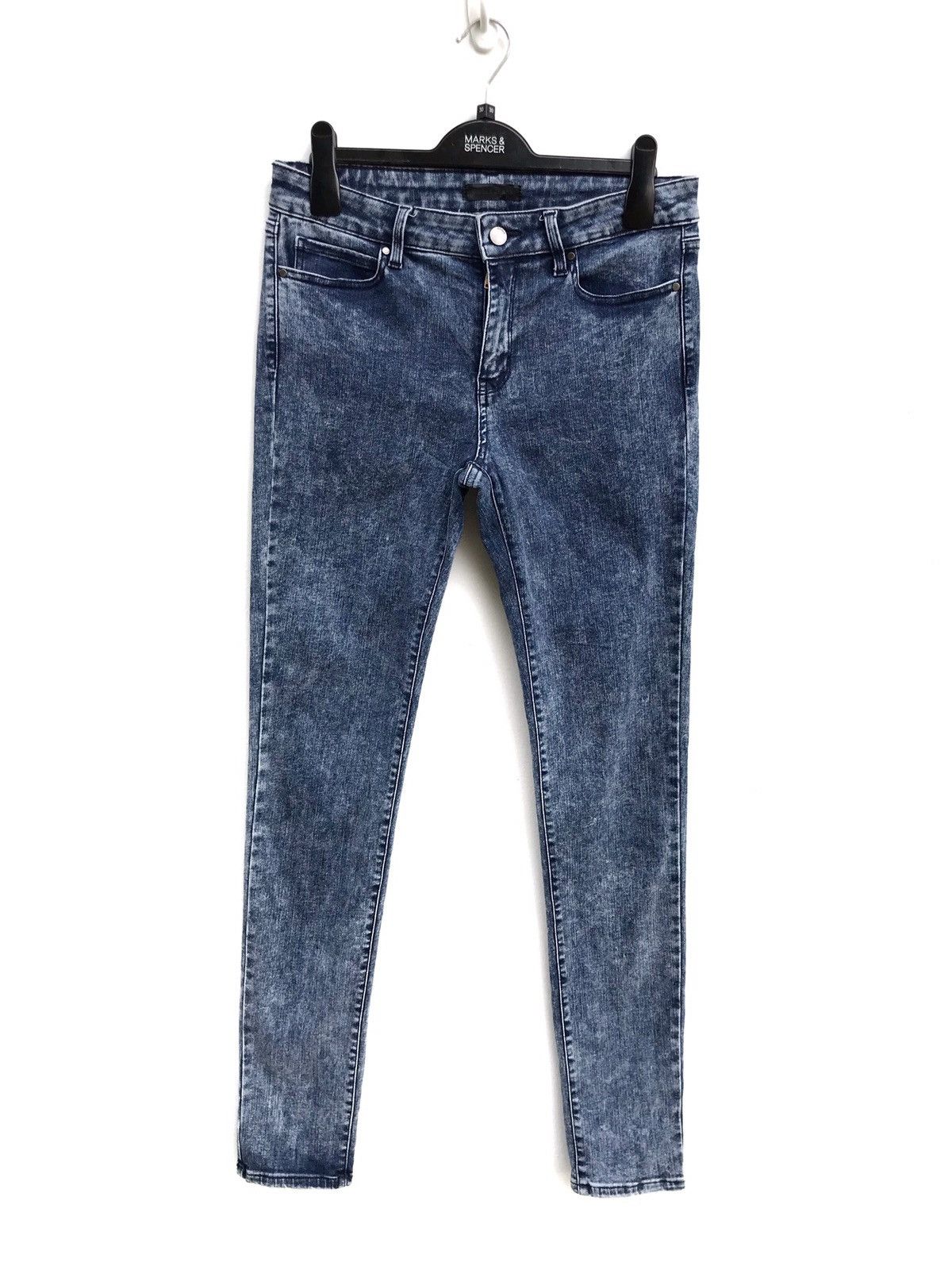 Uniqlo Uniqlo Acid Wash Skinny Tapered Middle Rise Ultra Stretch Size US 28 / EU 44 - 1 Thumbnail
