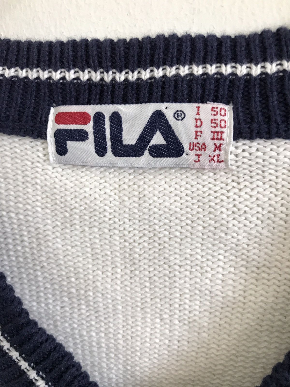 Fila Fila Hand Knit Sleeve Less Multicolour Armpit 24"x28" Size US M / EU 48-50 / 2 - 4 Thumbnail