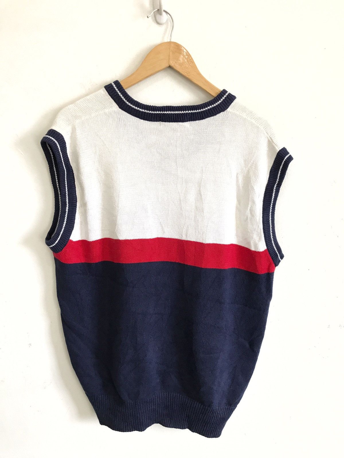 Fila Fila Hand Knit Sleeve Less Multicolour Armpit 24"x28" Size US M / EU 48-50 / 2 - 3 Thumbnail