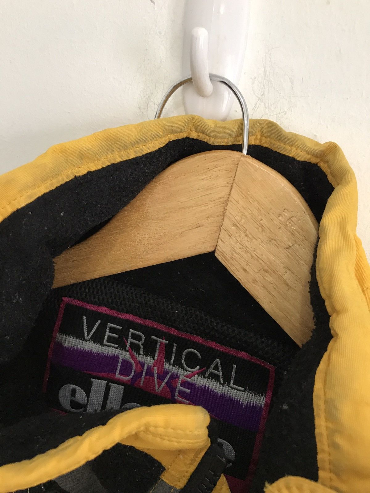 Ellesse × Sports Specialties Ellesse Vertical Dive Excellent Equipment For Adventure Size US M / EU 48-50 / 2 - 13 Thumbnail
