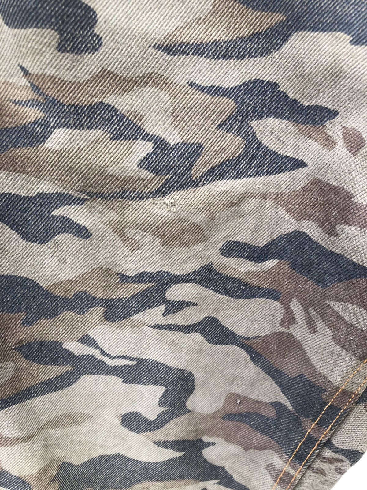 Beams Plus L.G.B. X Beams Made in Japan Camouflage Work Pant Size US 30 / EU 46 - 13 Thumbnail