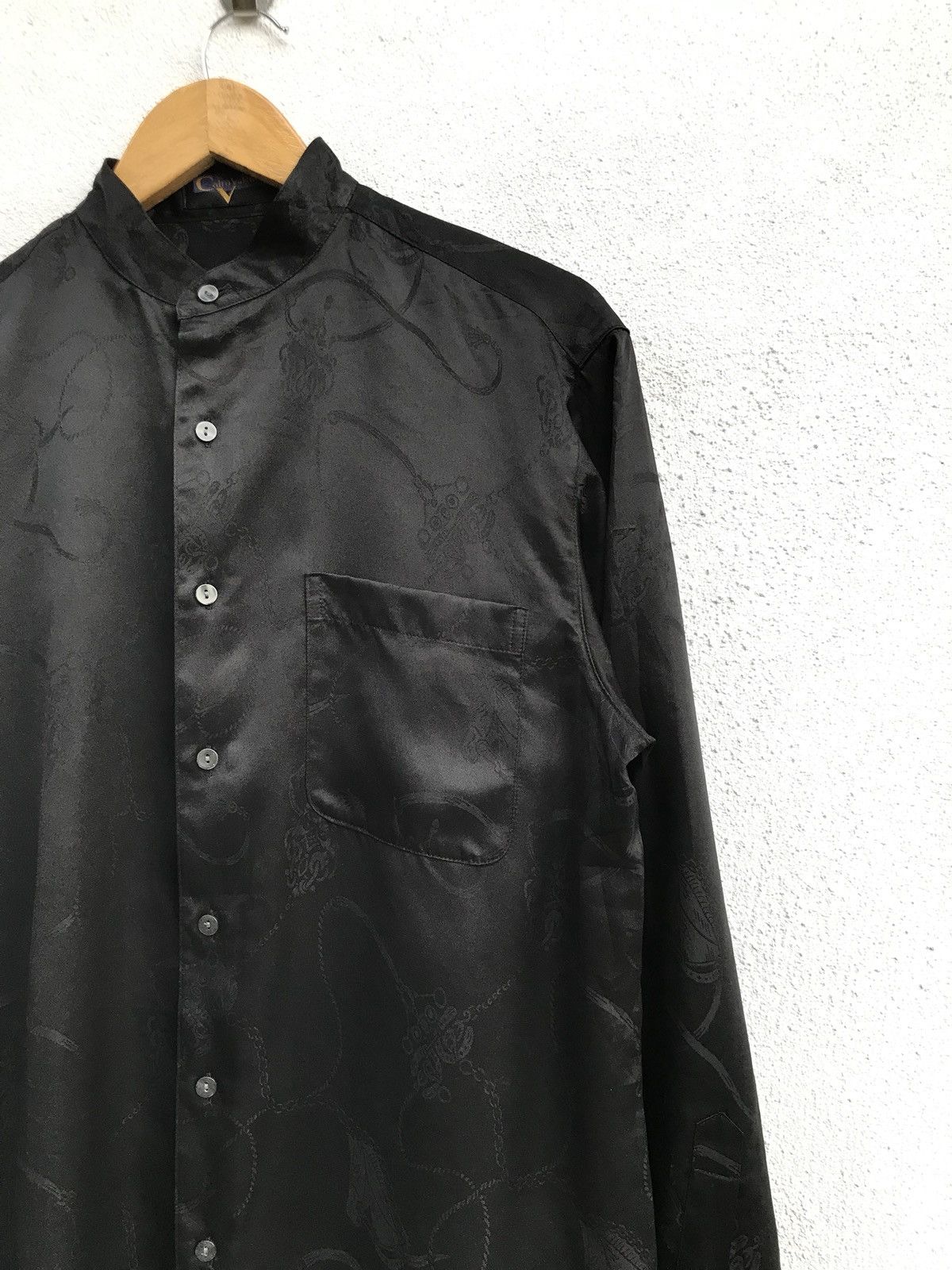 Designer Designer CALRO VELENTINO Black Button Down Shirts Size US M / EU 48-50 / 2 - 1 Thumbnail