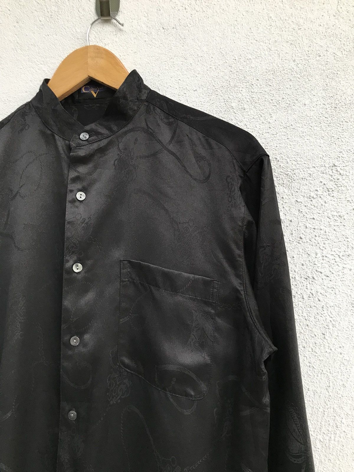 Designer Designer CALRO VELENTINO Black Button Down Shirts Size US M / EU 48-50 / 2 - 5 Thumbnail