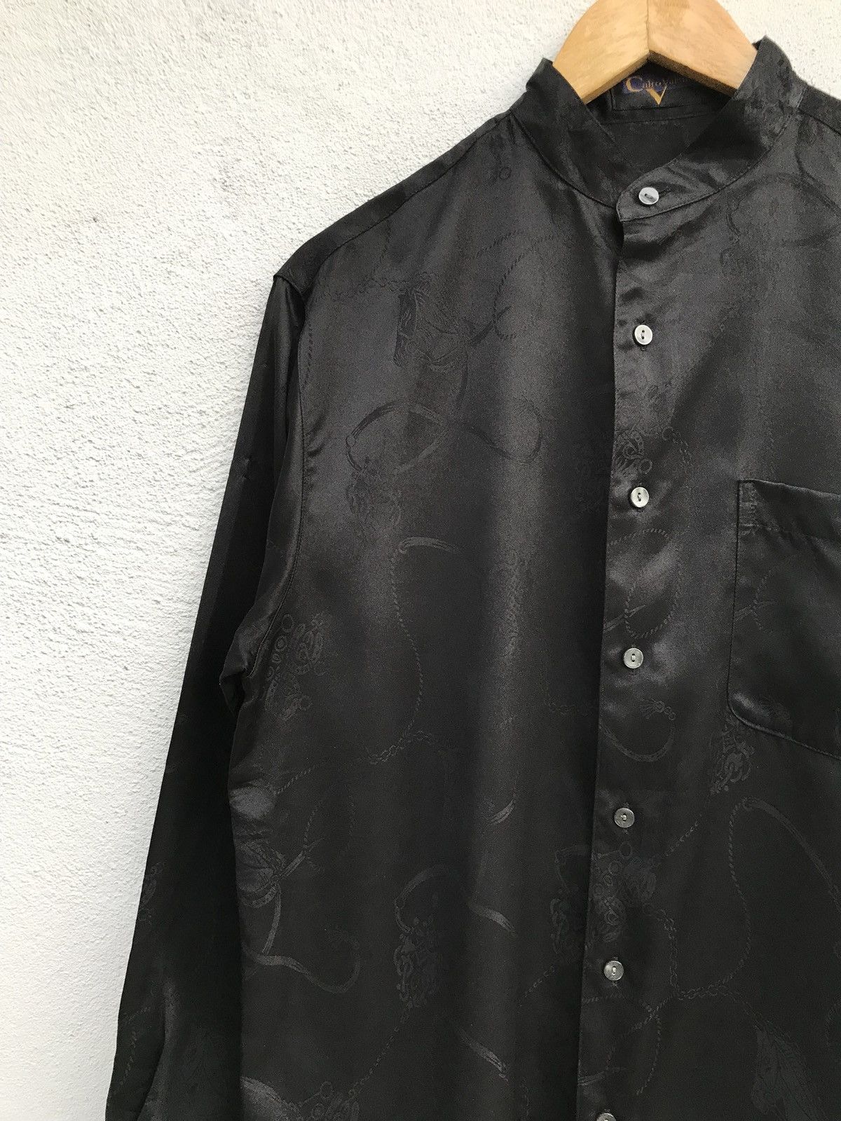 Designer Designer CALRO VELENTINO Black Button Down Shirts Size US M / EU 48-50 / 2 - 4 Thumbnail