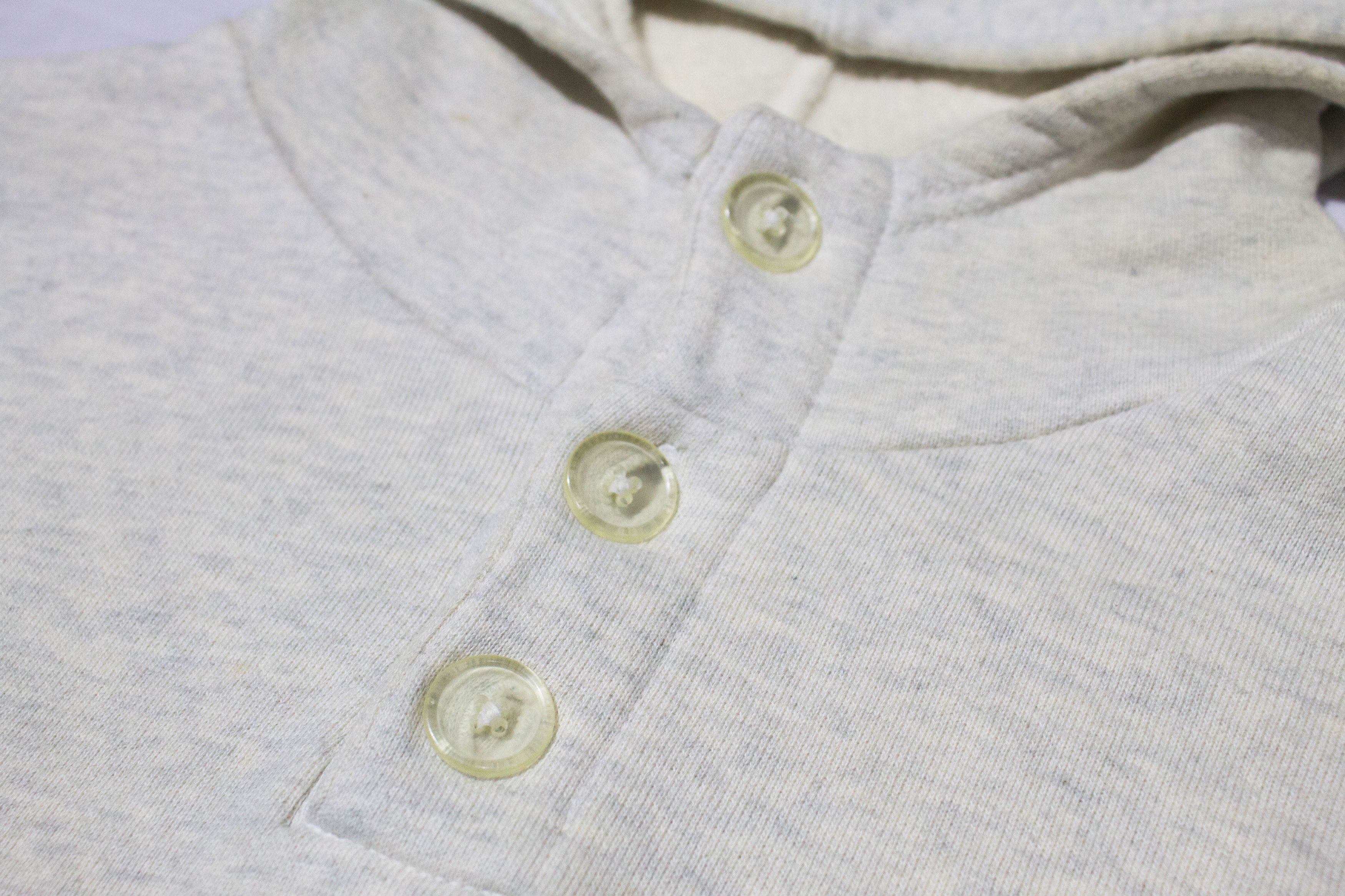 A.P.C. A.P.C France Henley Hoodie Pullover size Small Gray Size US S / EU 44-46 / 1 - 3 Thumbnail