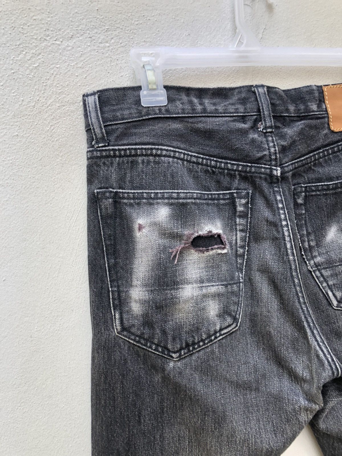 Beams Plus Beams + Japan Ripped Faded Black Denim Selvedge Jeans Size US 29 - 18 Thumbnail